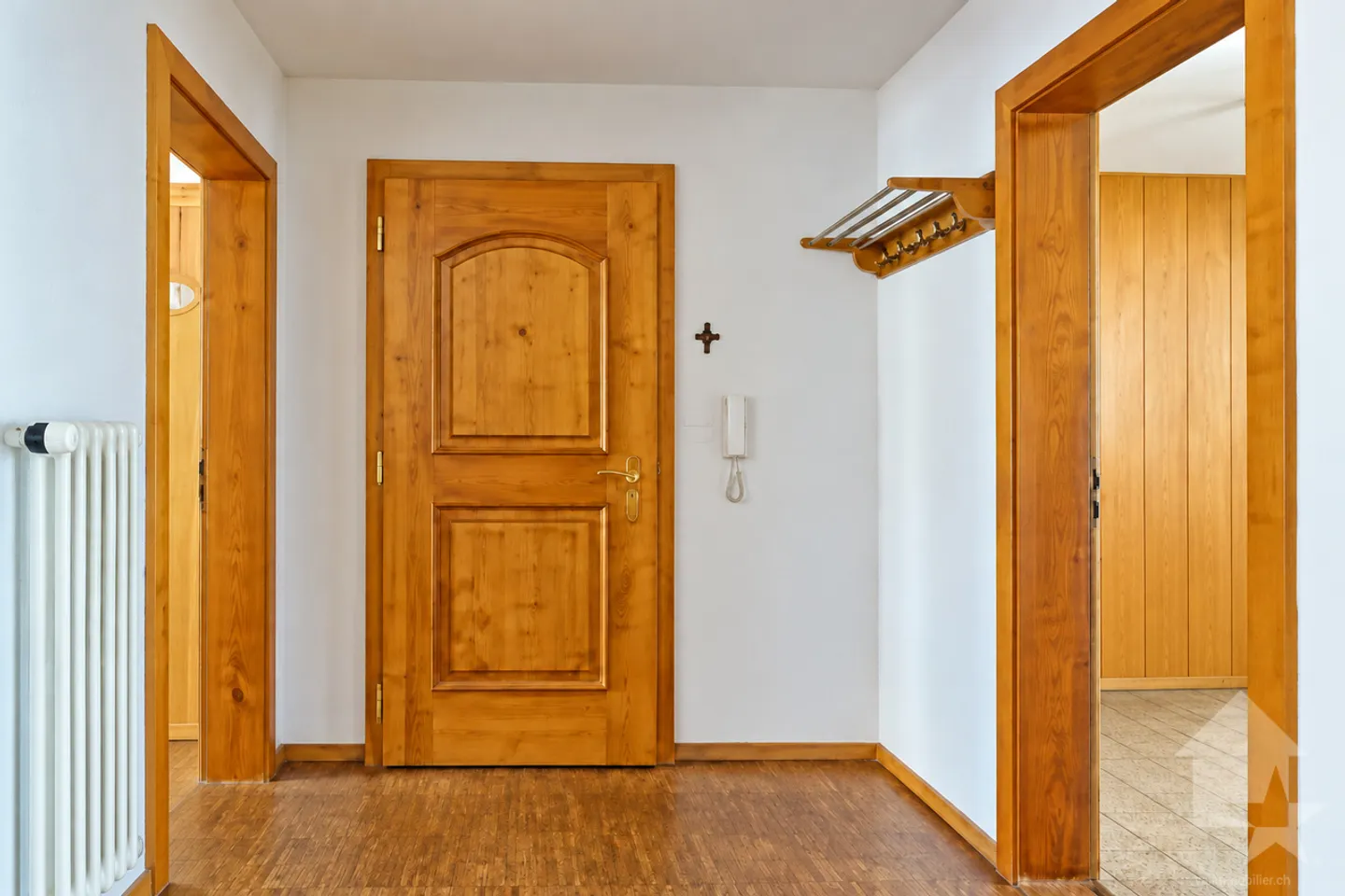 Appartement de 5.5 pièces entièrement rénové - Photo 11 sur 13