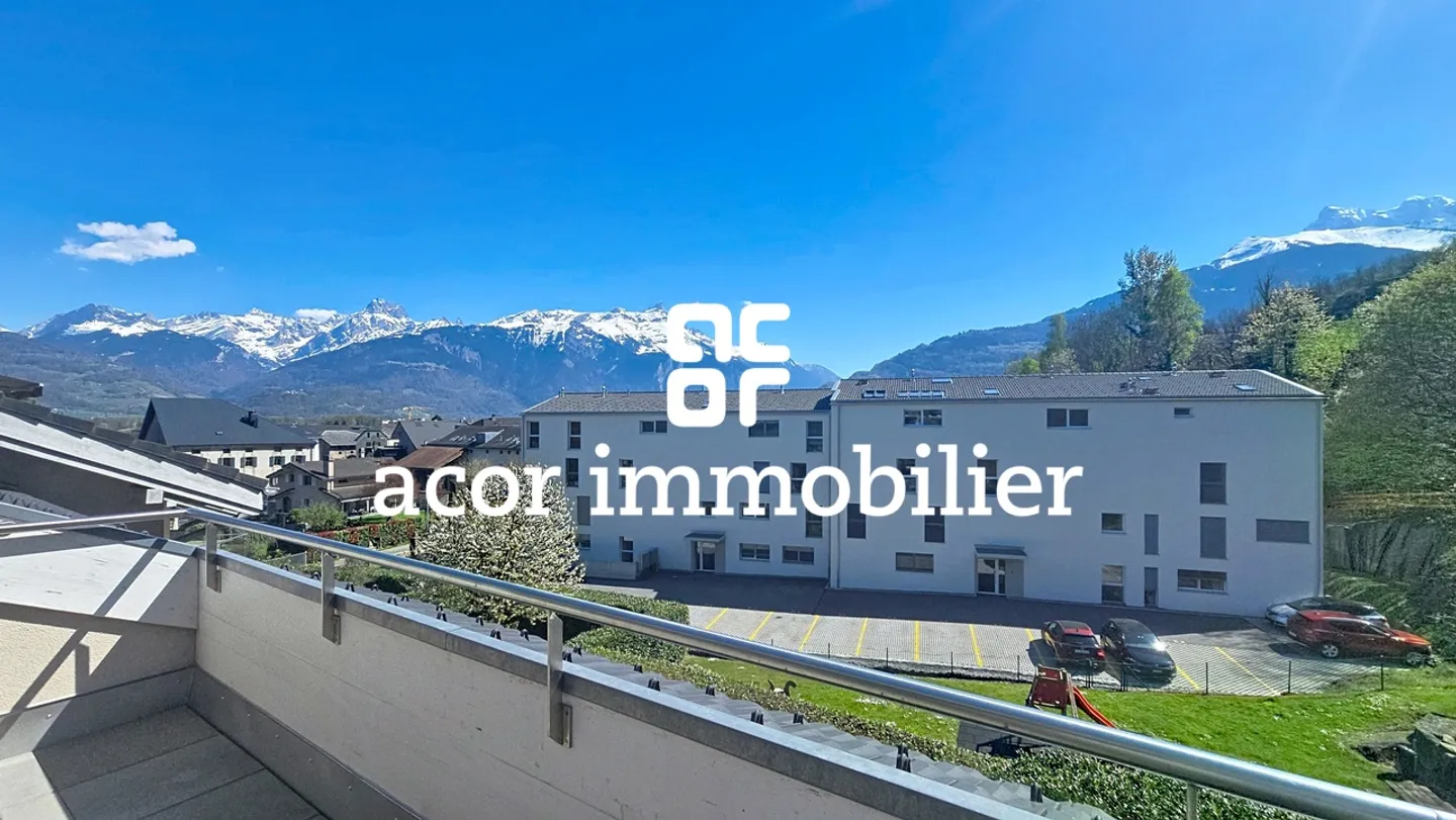 Charmant Appartement Attique - Photo 3 sur 6