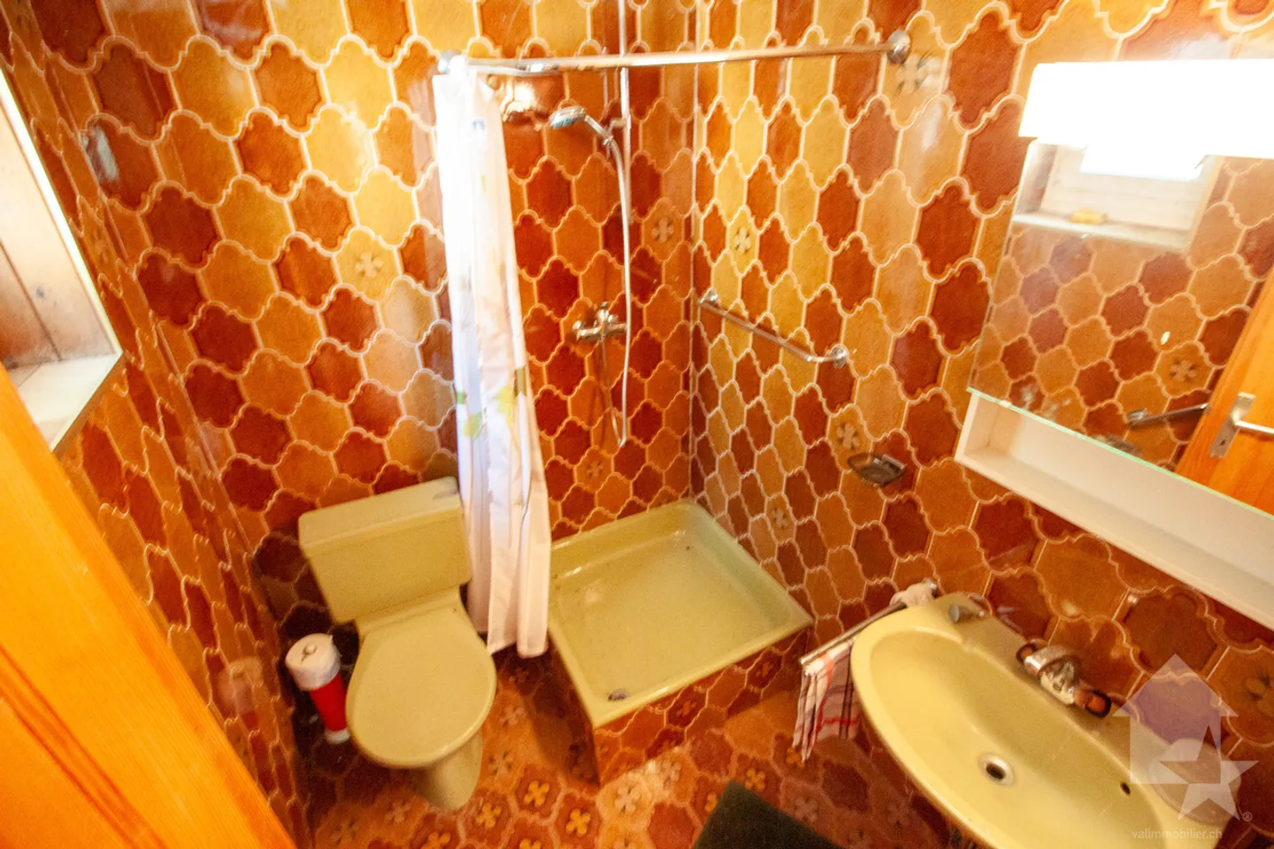 Appartement dans un petit chalet sur les Mayens de Conthey - Foto 8 di 10