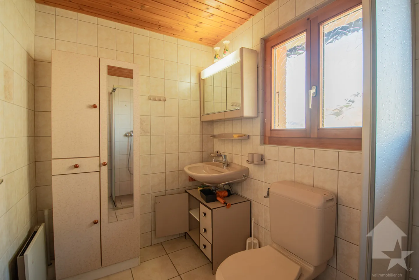 Little haven of peace with panoramic view in Isérables - Photo 8 of 13