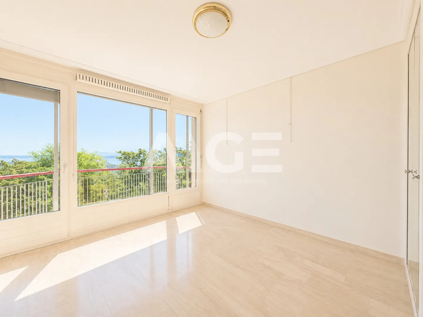 Appartement de standing avec vue lac, proche du Collège du Léman - Photo 5 of 10