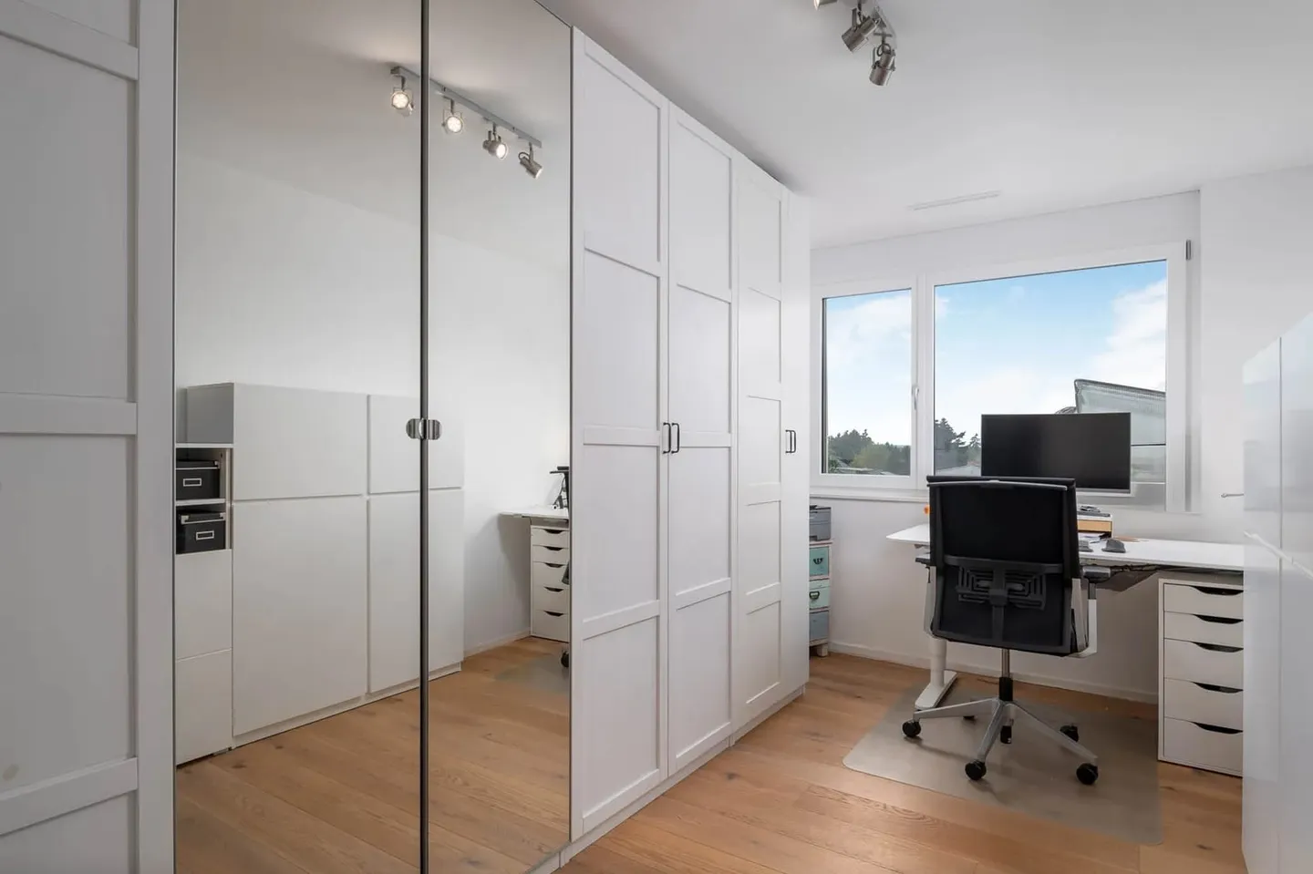 Maisonette moderna di 5,5 stanze con balcone a Bäretswil in vendita - Foto 6 di 13