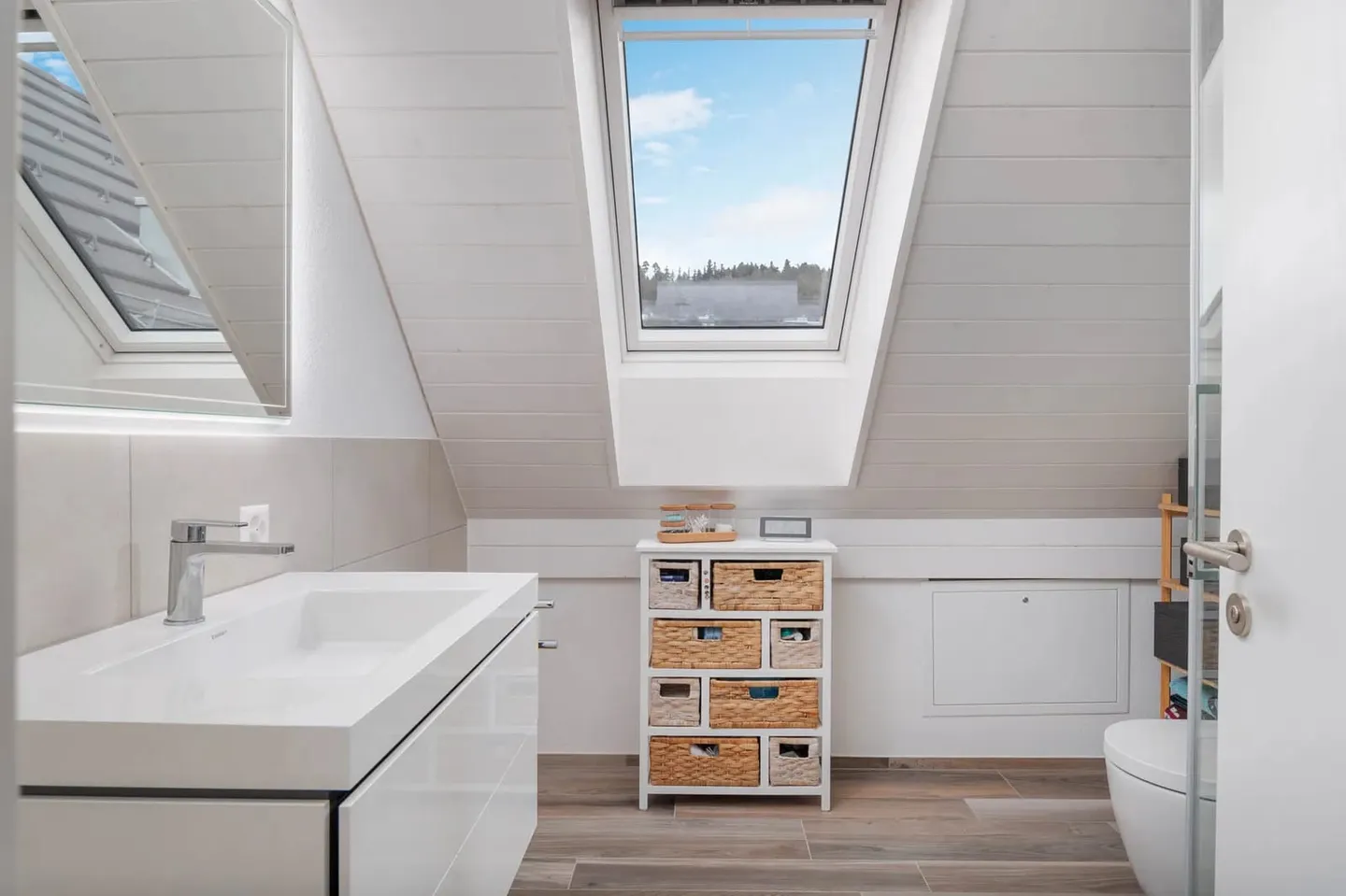 Maisonette moderna di 5,5 stanze con balcone a Bäretswil in vendita - Foto 11 di 13