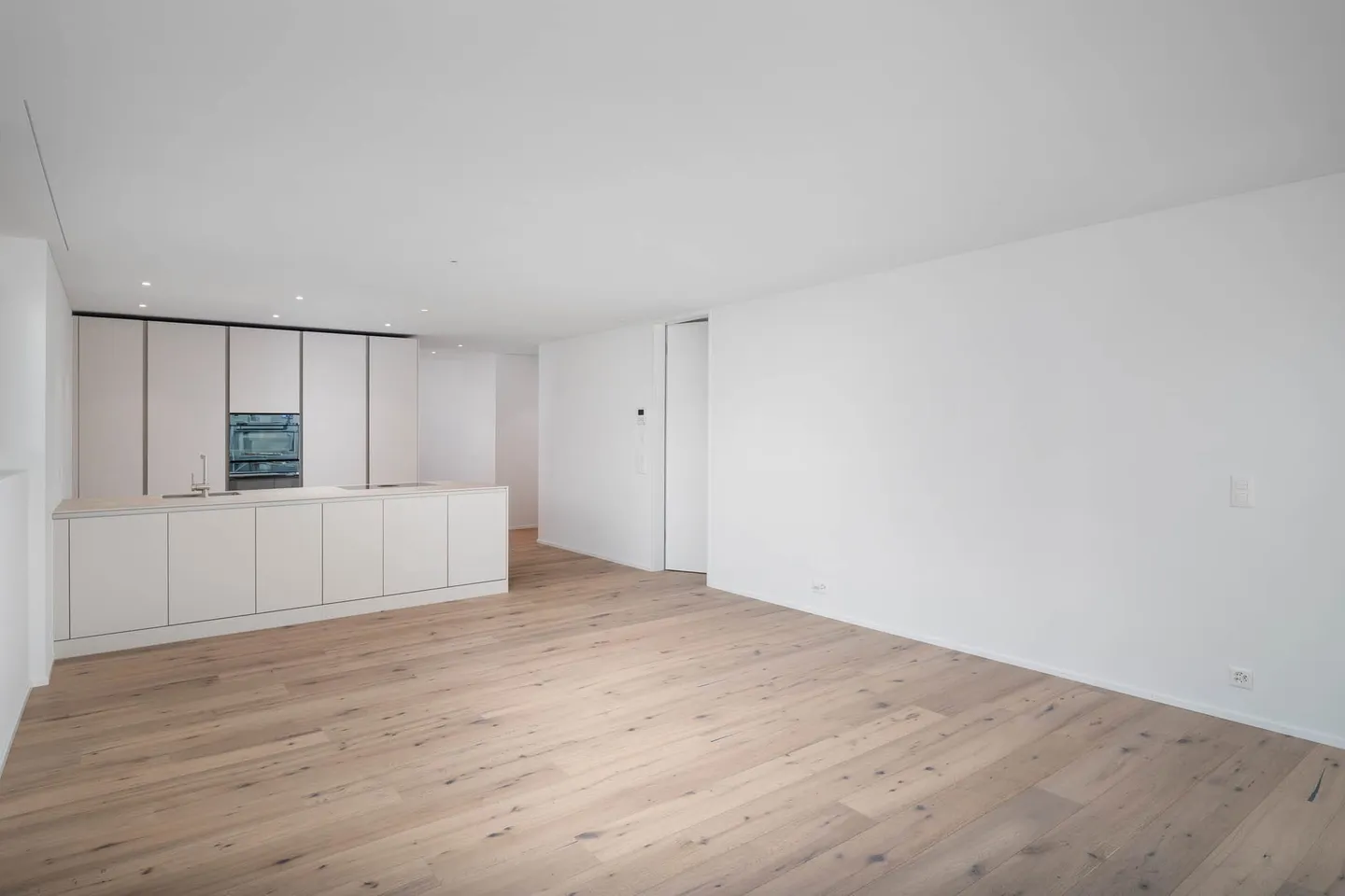 Appartamento con giardino di 2.5 locali (F1), nuova costruzione con area salotto a Wald ZH - Foto 2 di 9