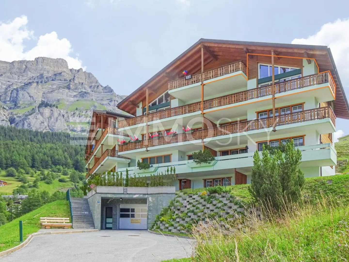 VIRTUAL TOUR Holiday apartment with a view in Leukerbad - Photo 1 of 5