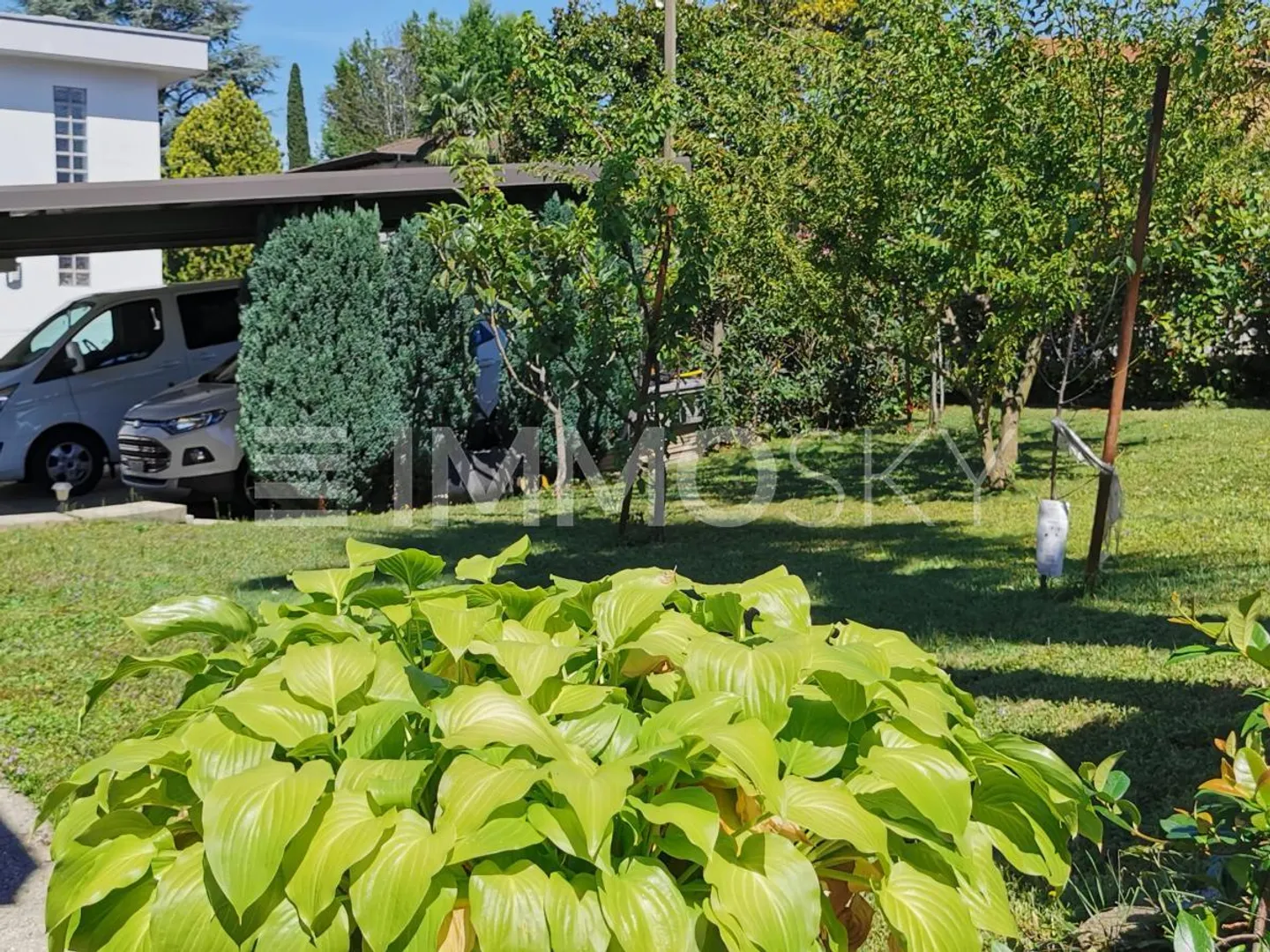 Villa ensoleillée près des écoles avec grand jardin constructible - Photo 5 sur 5