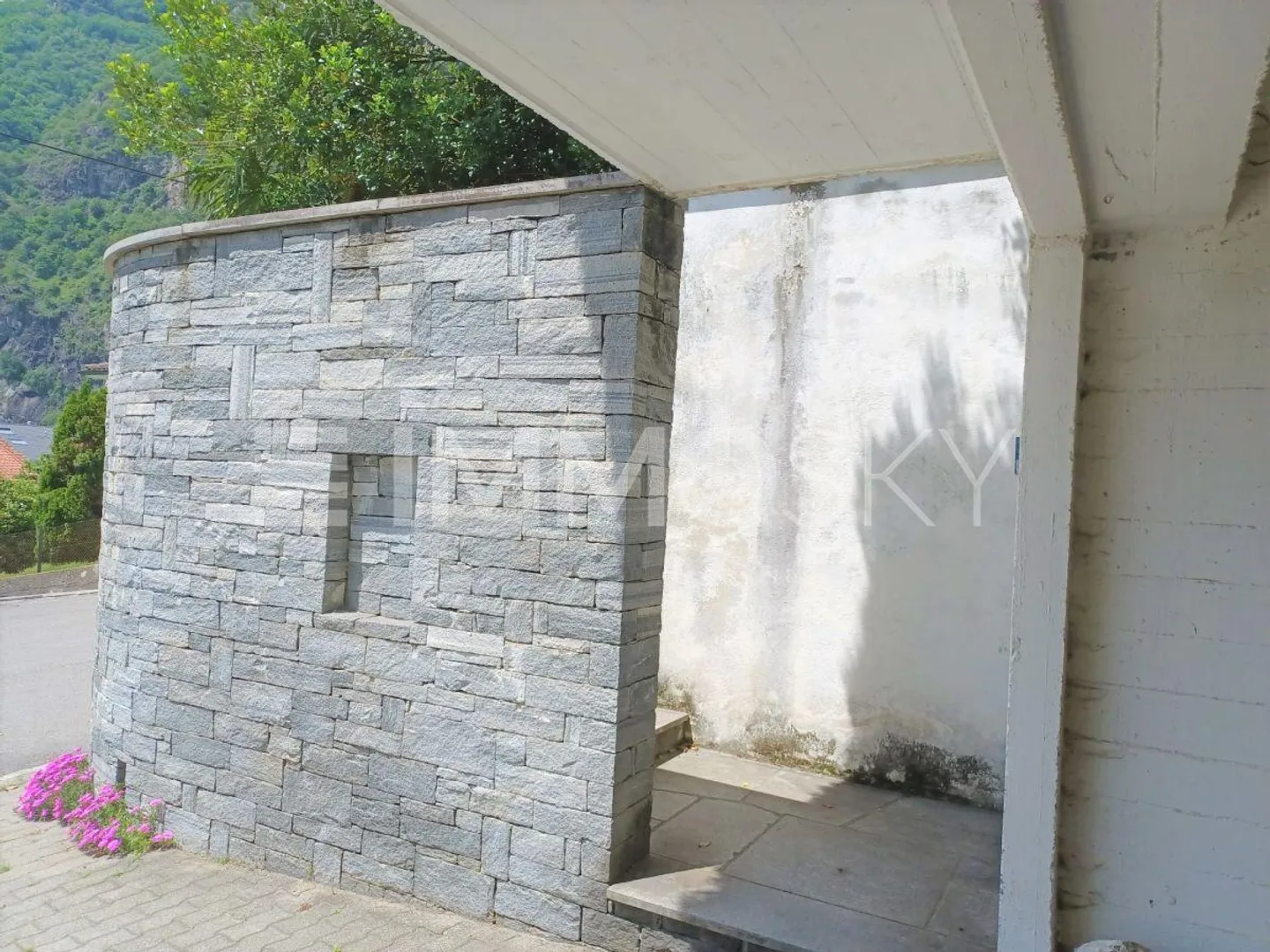 Grüner Rahmen perfekt für Ihre neue Villa - Foto 4 von 5