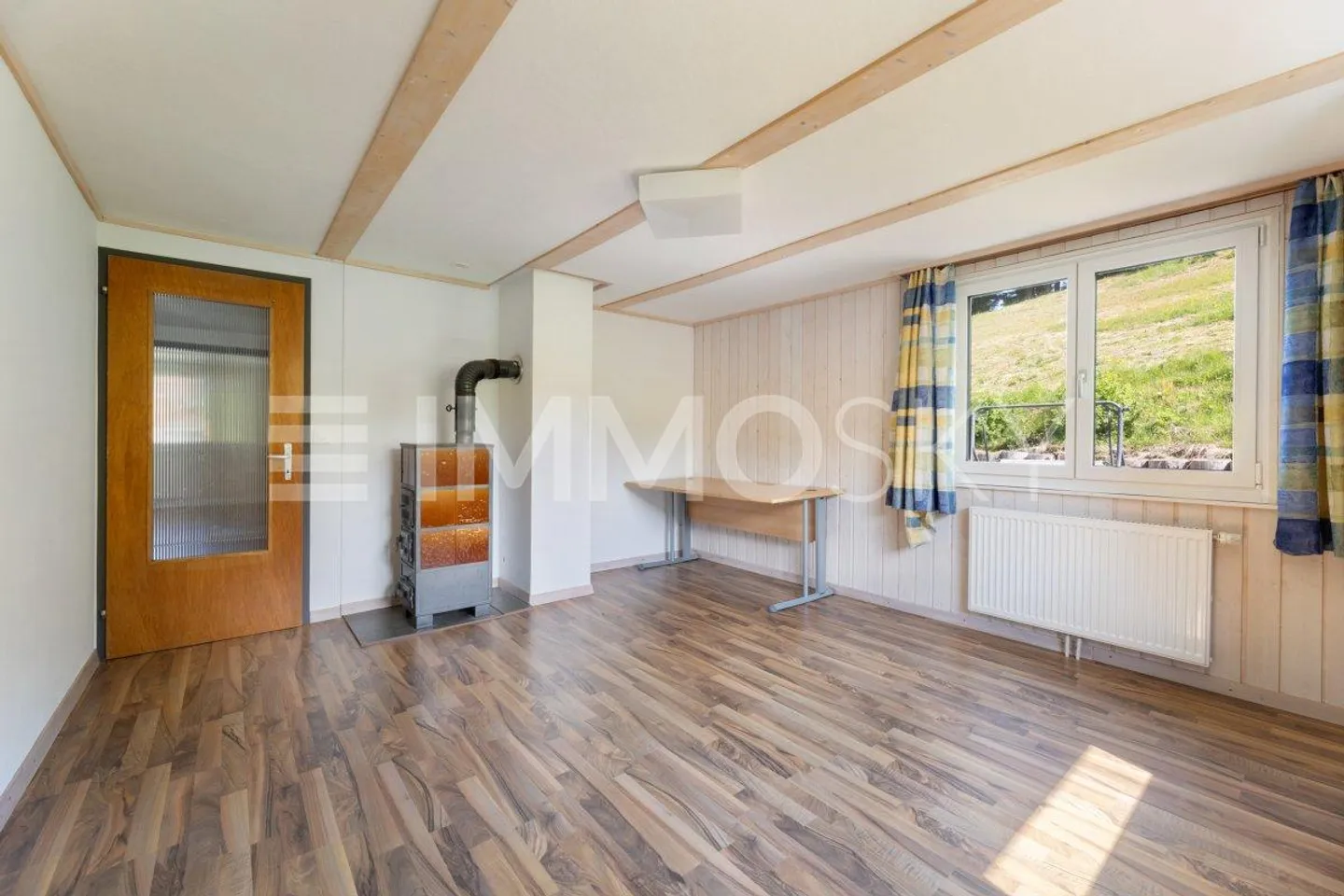 Modernizzato con molto spazio esterno - Foto 3 di 5