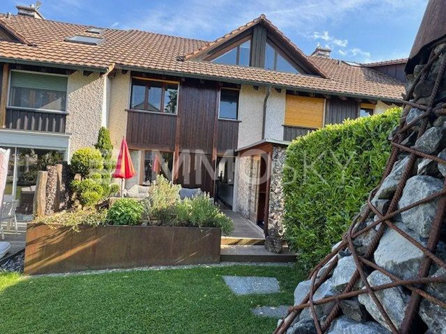 Family "Dream" in elevated location - Photo 1 of 5