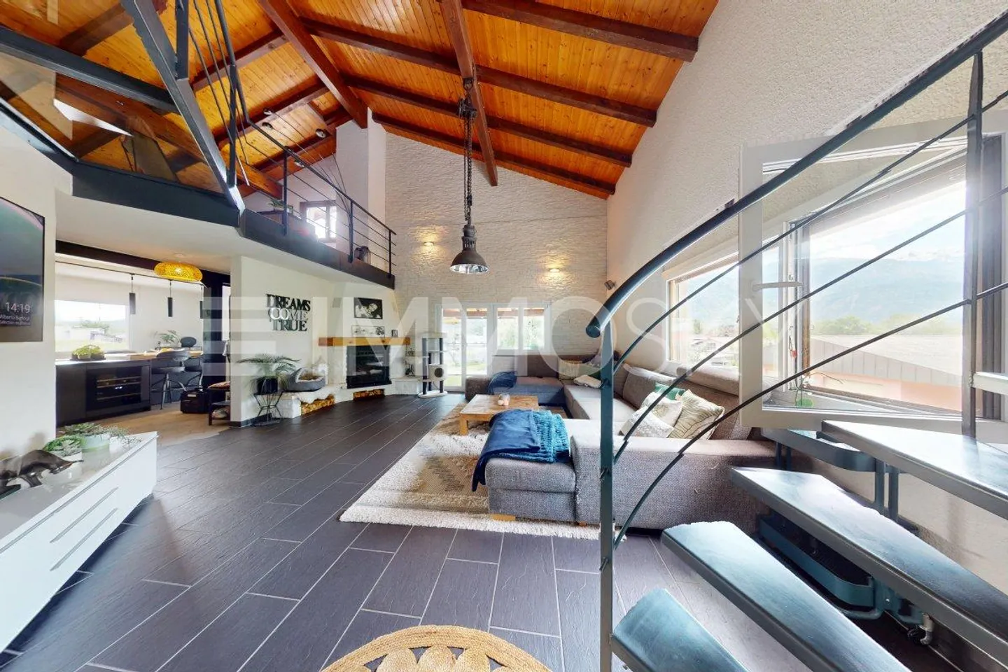 TROP TARD DEJA RESERVE Maison familiale avec garage et atelier - Photo 2 sur 5