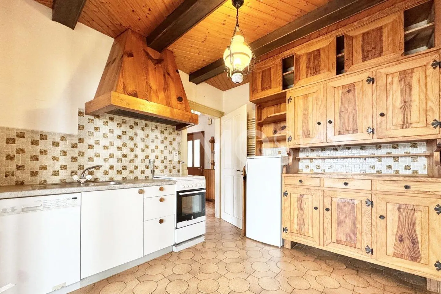 Magnifica casa indipendente con vista sulla città e sulle Alpi - Foto 4 di 5