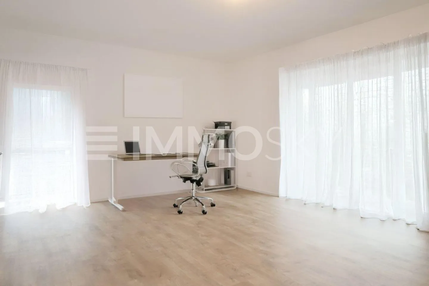 Modern 2.5 room apartment with private garden (B4-1) - Photo 2 of 5