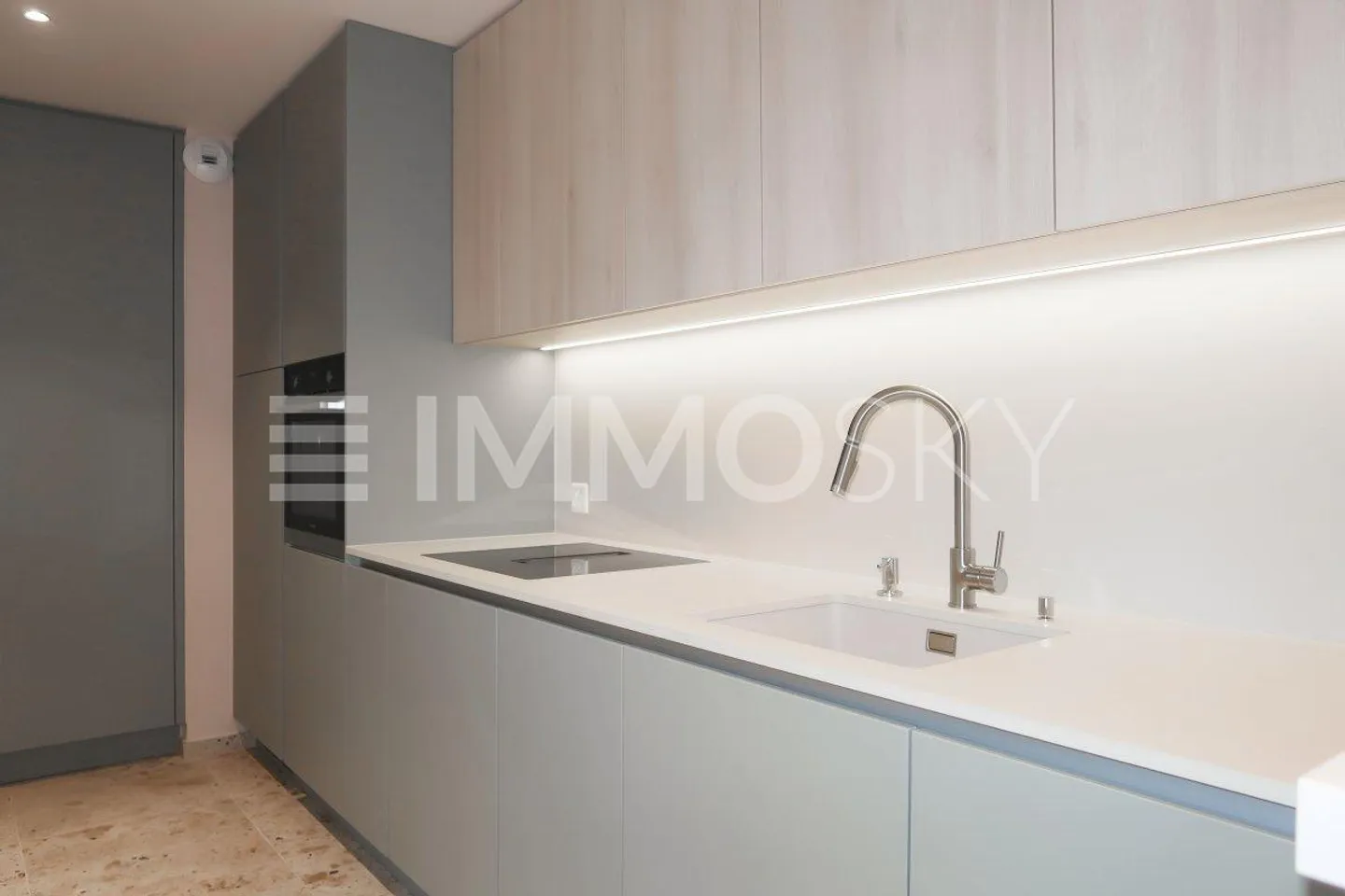 Modern 2.5 room apartment with private garden (B4-1) - Photo 1 of 5