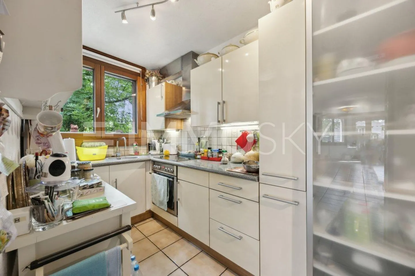 Une maison avec un charme et un caractère très spéciaux - Photo 5 sur 5