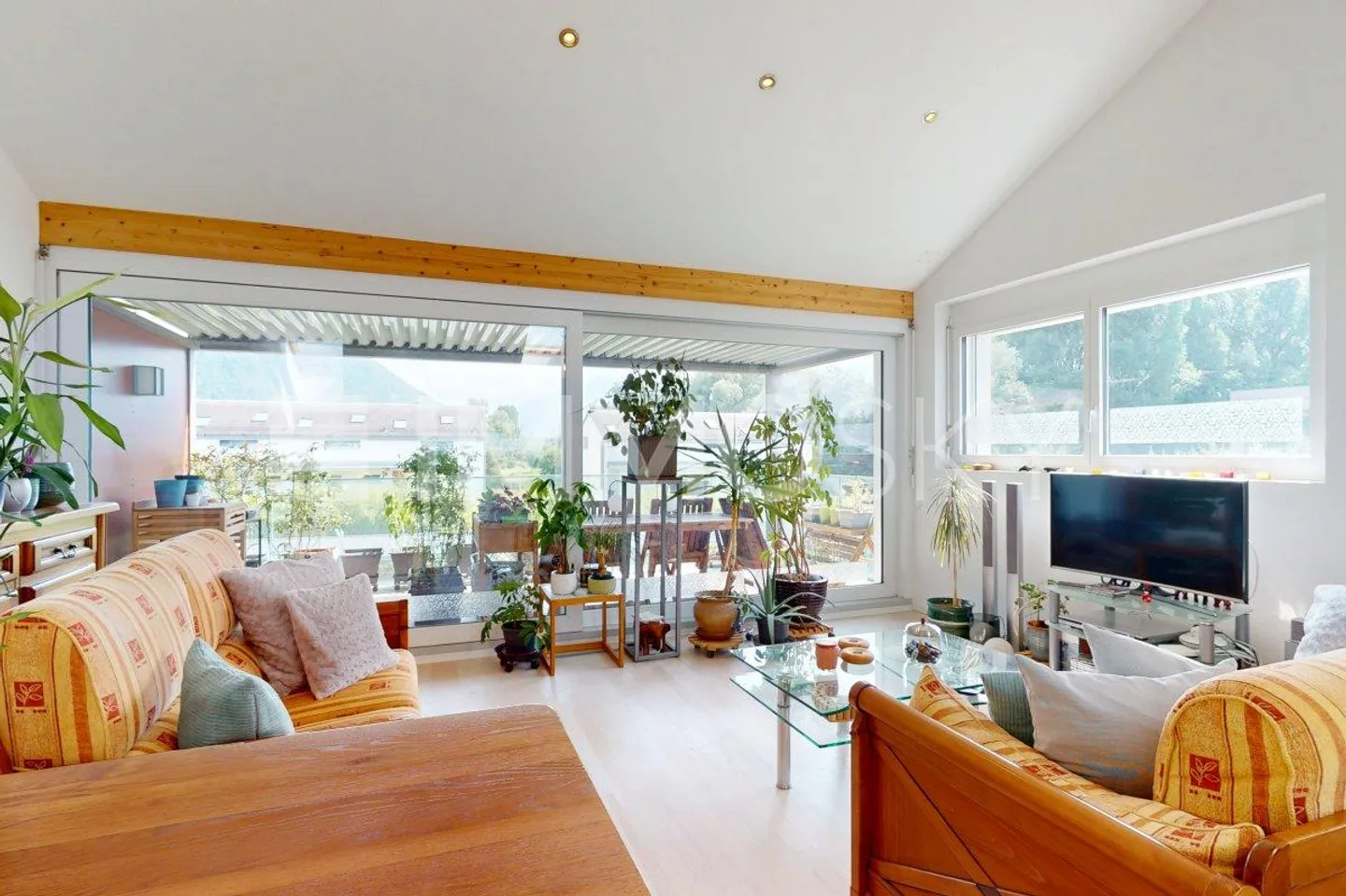 Duplex moderno 3.5 locali a Villeneuve, vicino al lago - Foto 4 di 5