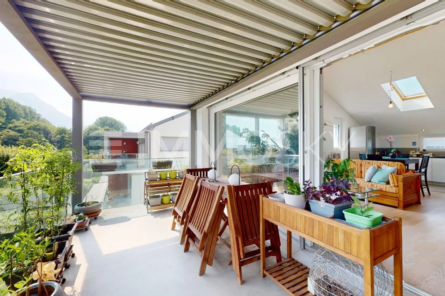Duplex moderno 3.5 locali a Villeneuve, vicino al lago - Foto 2 di 5