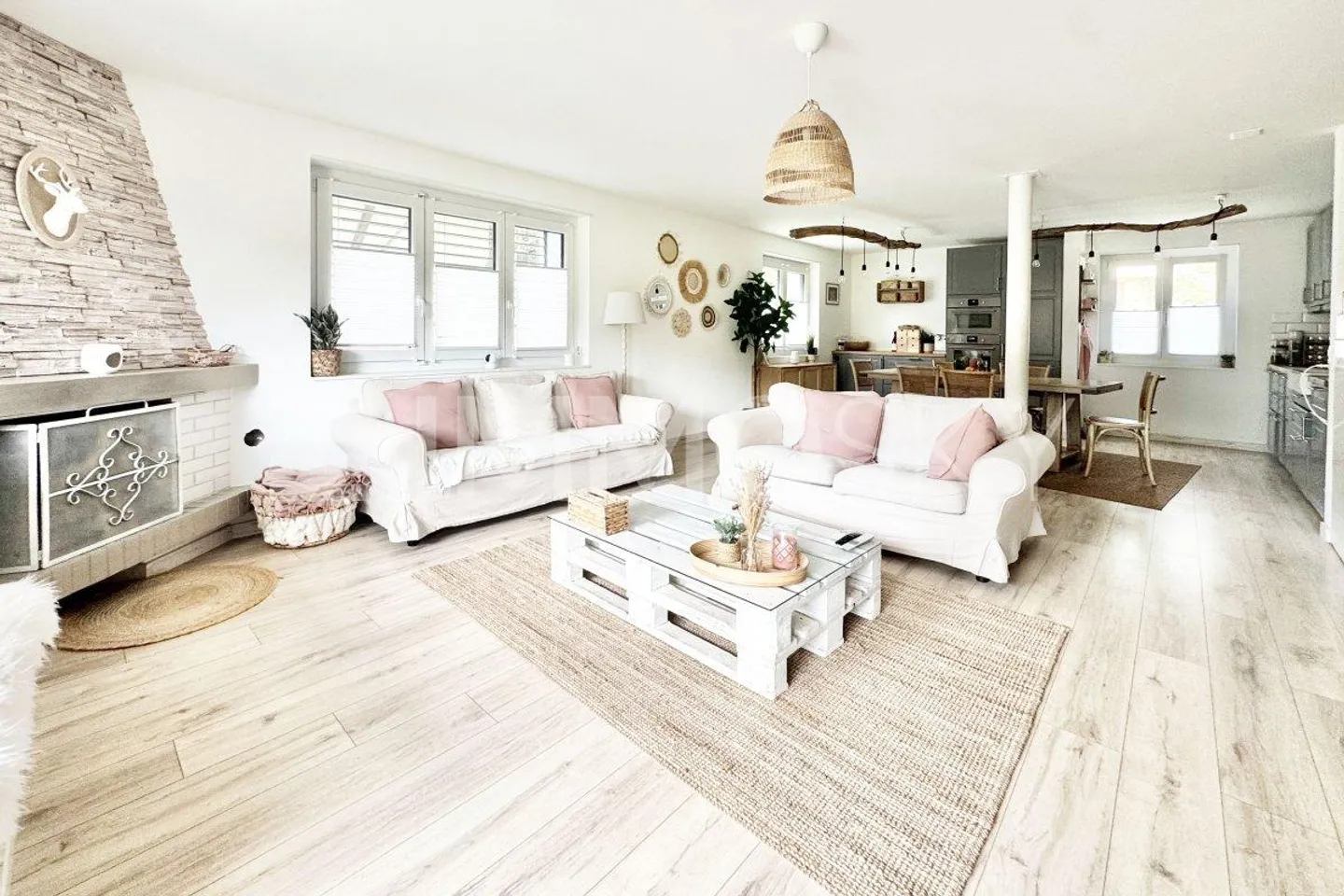 Opportunité rare : maison avec deux logements de charme - Photo 2 sur 5