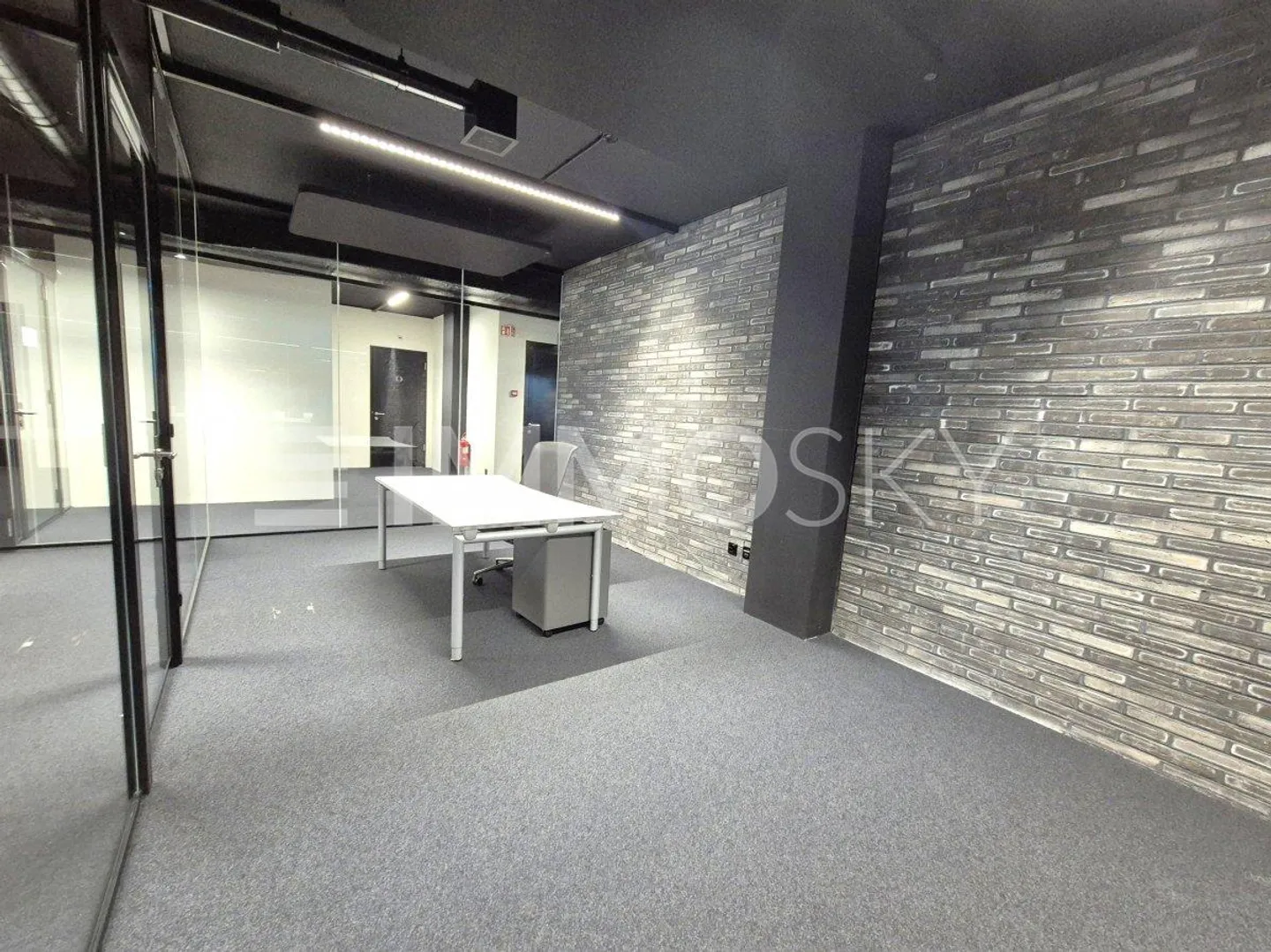 Travail clé en main - avec style et structure - Photo 2 sur 5