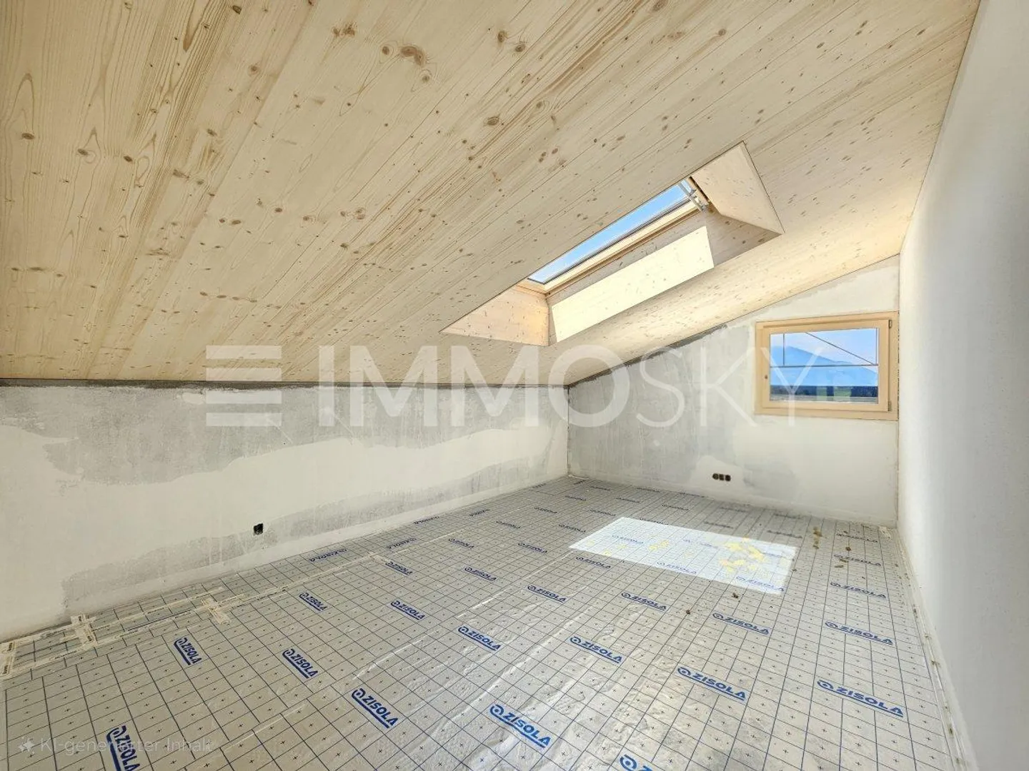 Where Dreams Dwell - New Penthouse Apartment with Charm - Photo 5 of 5
