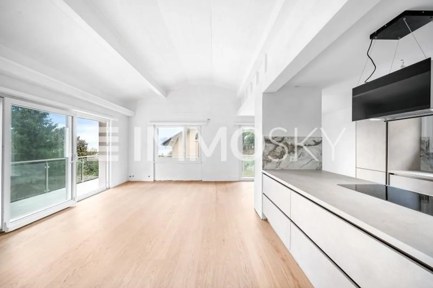 ESCLUSIVO: Casa indipendente 5.5 locali con vista lago a Jongny - Foto 4 di 5