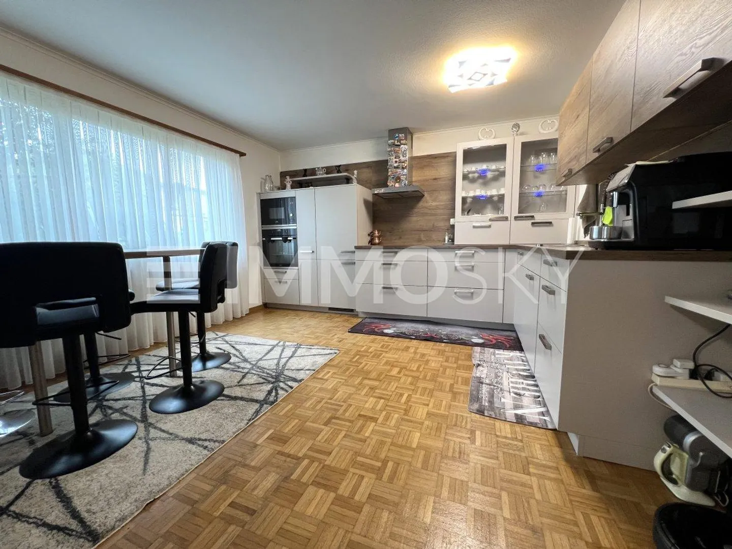 Più di una semplice casa unifamiliare - Foto 2 di 5