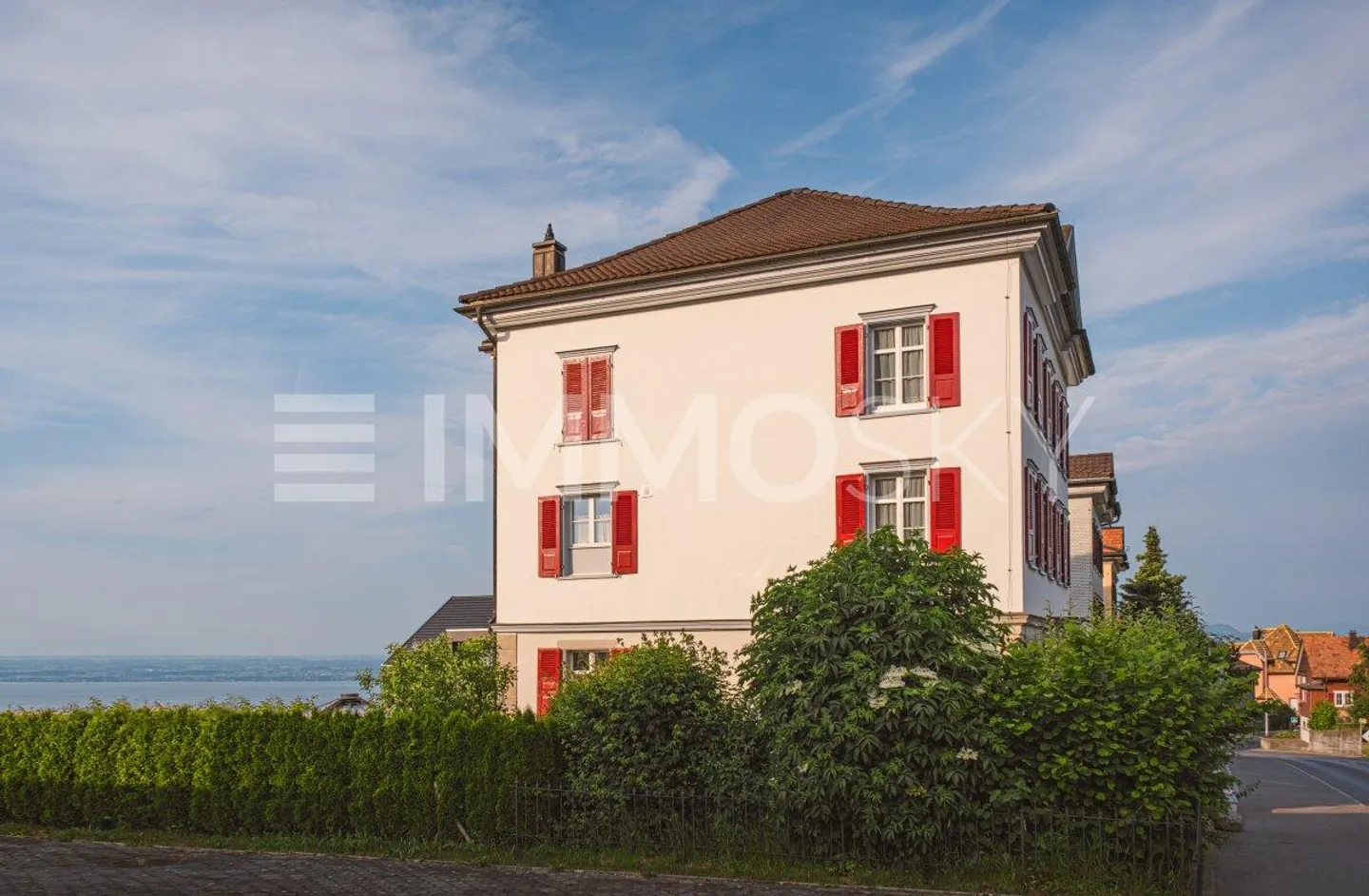 Proprietà Unica - Ristrutturata con Stile e Flair Particolare - Foto 1 di 5