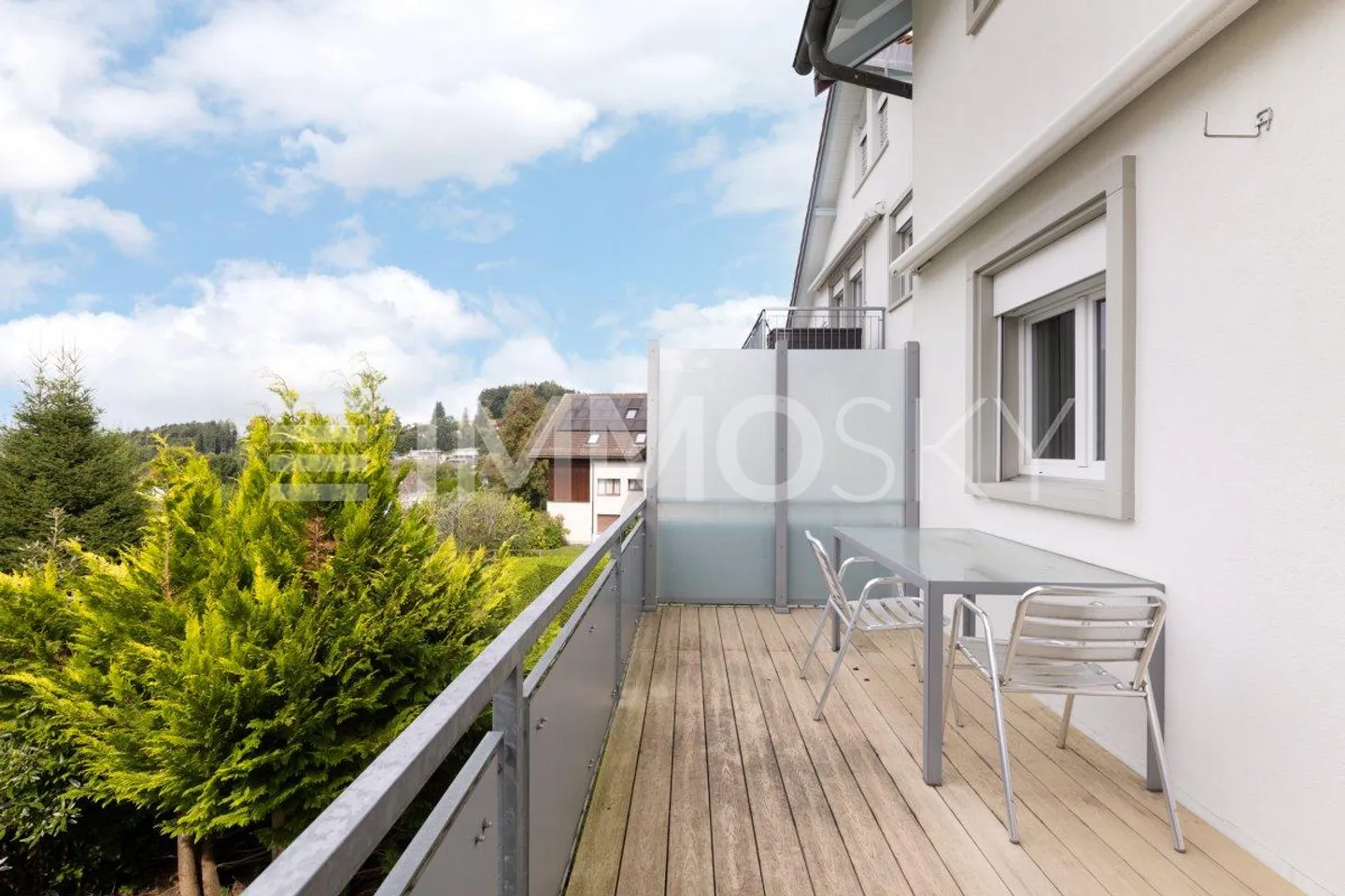 Unique Living Atmosphere: Luxuriously Renovated and Energy-Efficient - Photo 4 of 5