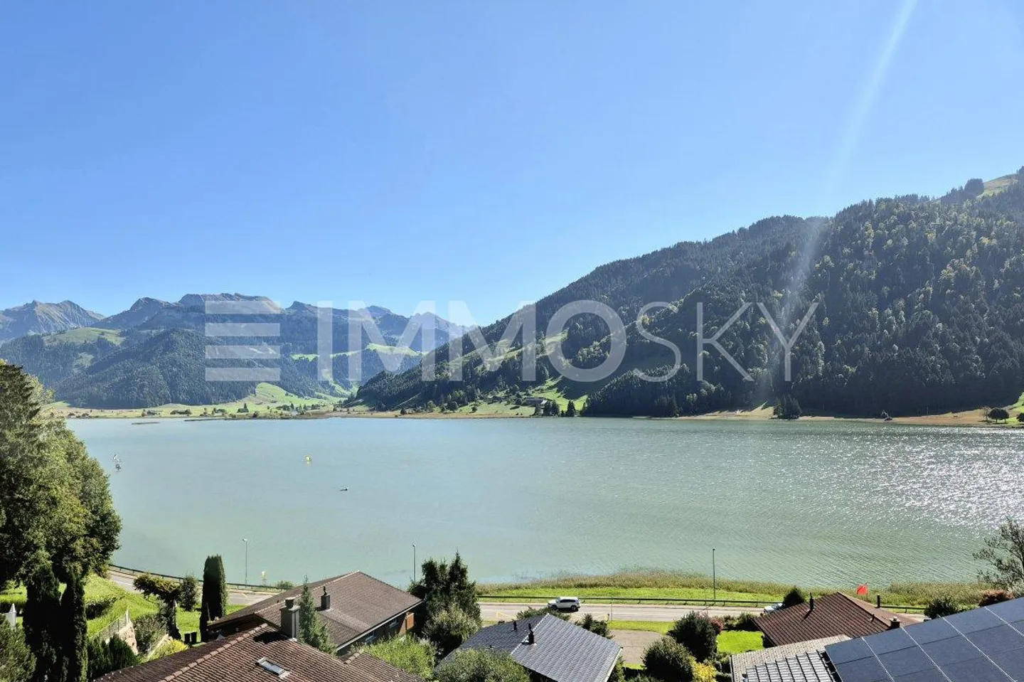 Horizont am Wasser  Modernes Wohnen mit traumhaftem Seeblick - Foto 2 von 5