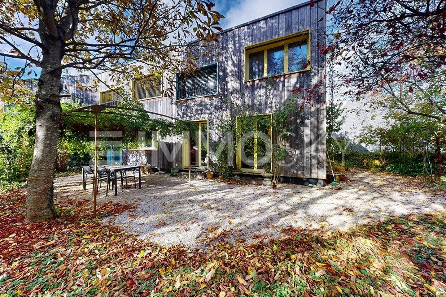 Maison d'architecte Minergie avec appartement indépendant - Photo 2 sur 5