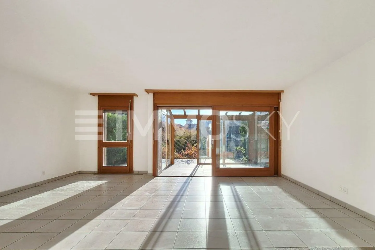 Charming 6.5-room house - Ideal volumes and location - Photo 4 of 5