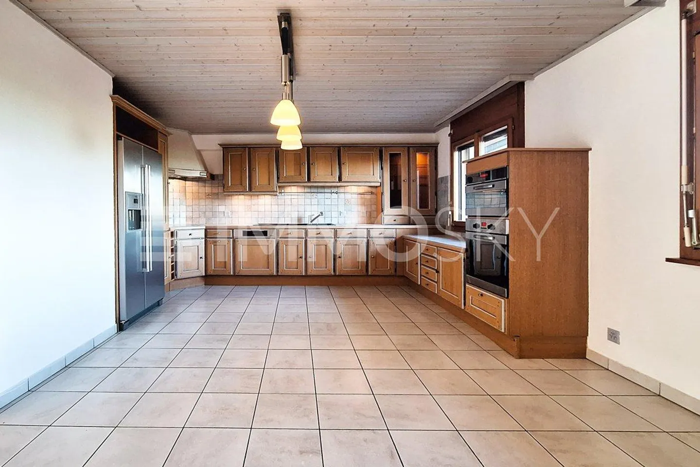 Charming 6.5-room house - Ideal volumes and location - Photo 5 of 5