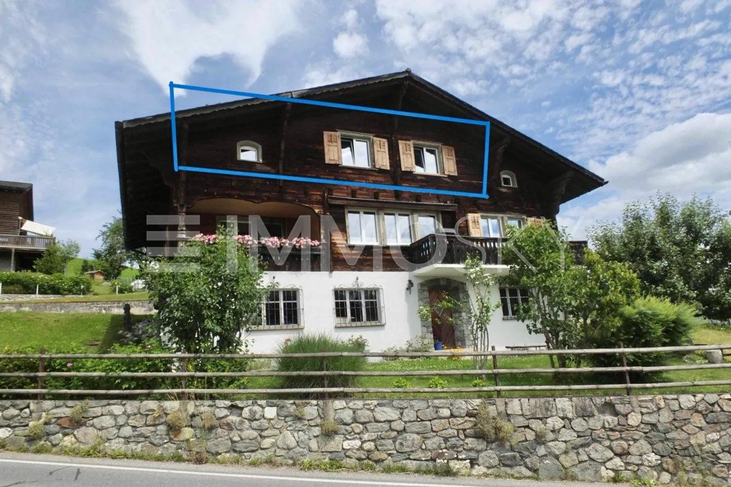 Cozy Living Paradise with Dreamy Mountain View - Photo 1 of 5