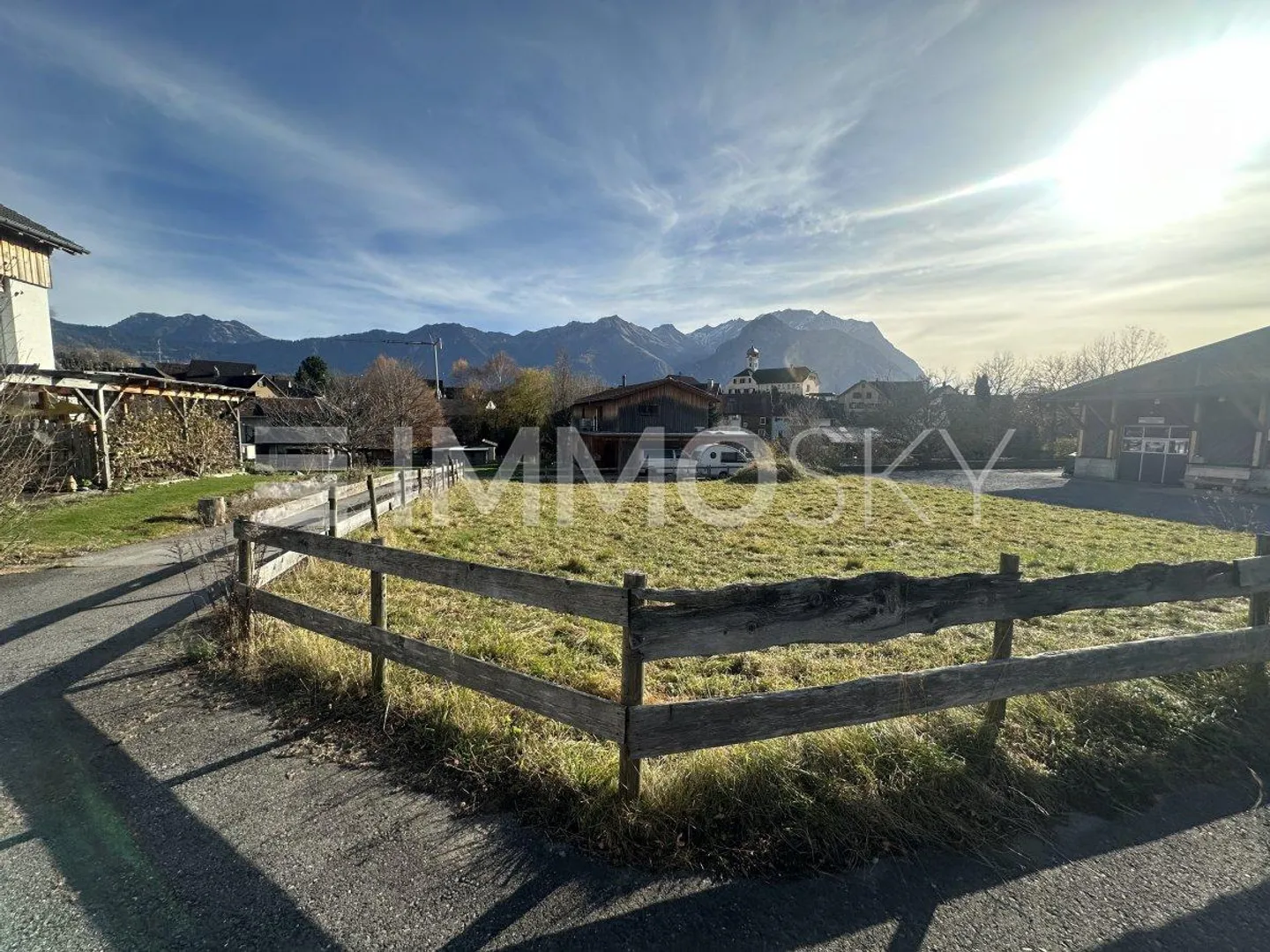 Ideal für Ihr Traumhaus an sonniger Lage - Photo 1 sur 5