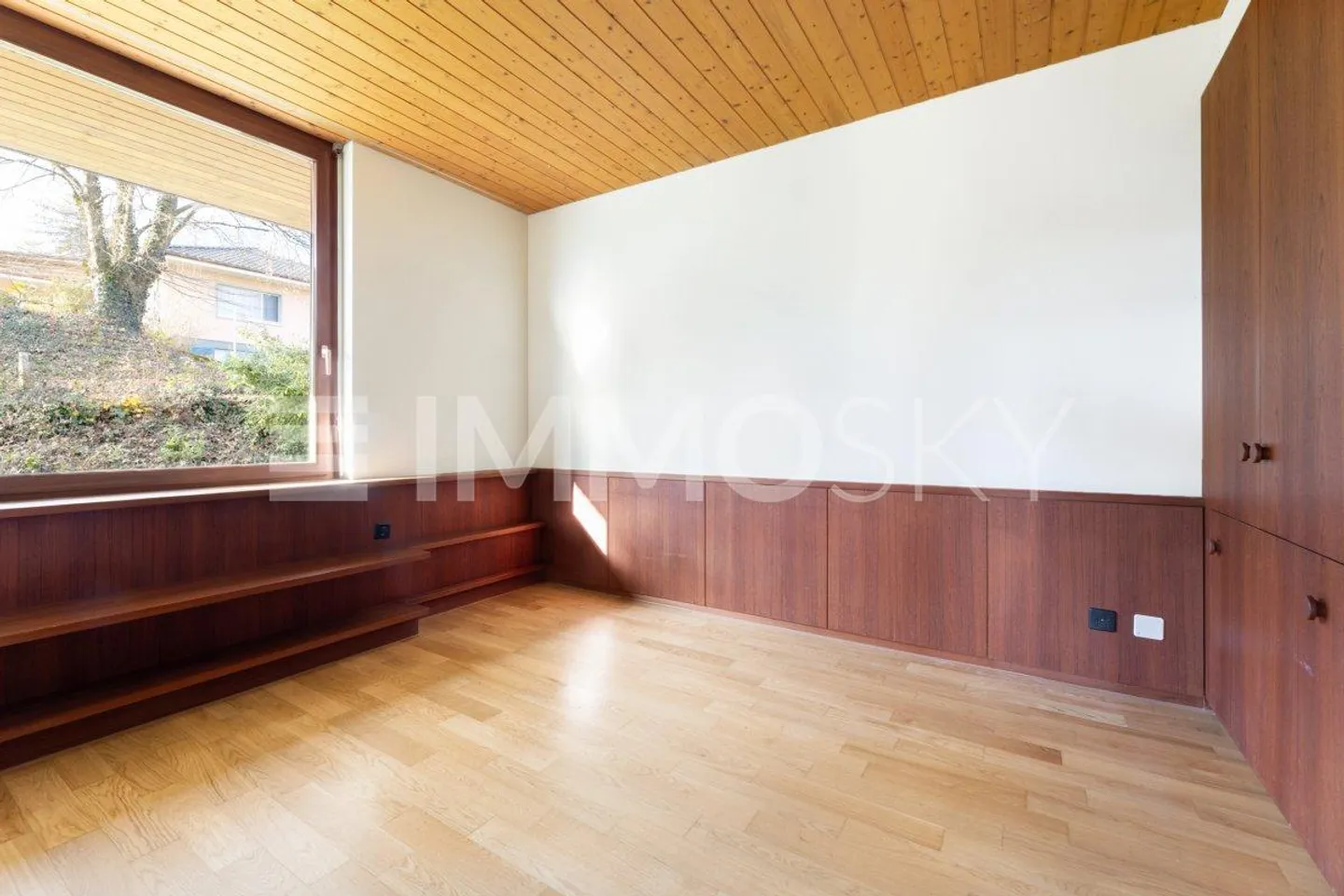 Spazio esclusivo con idillio da giardino e piscina - Foto 5 di 5