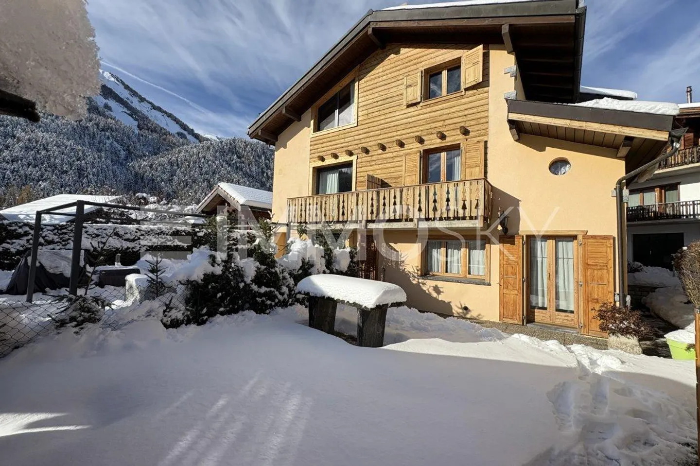 Exclusivité ! De grands espaces pour toute la famille - Photo 1 sur 5