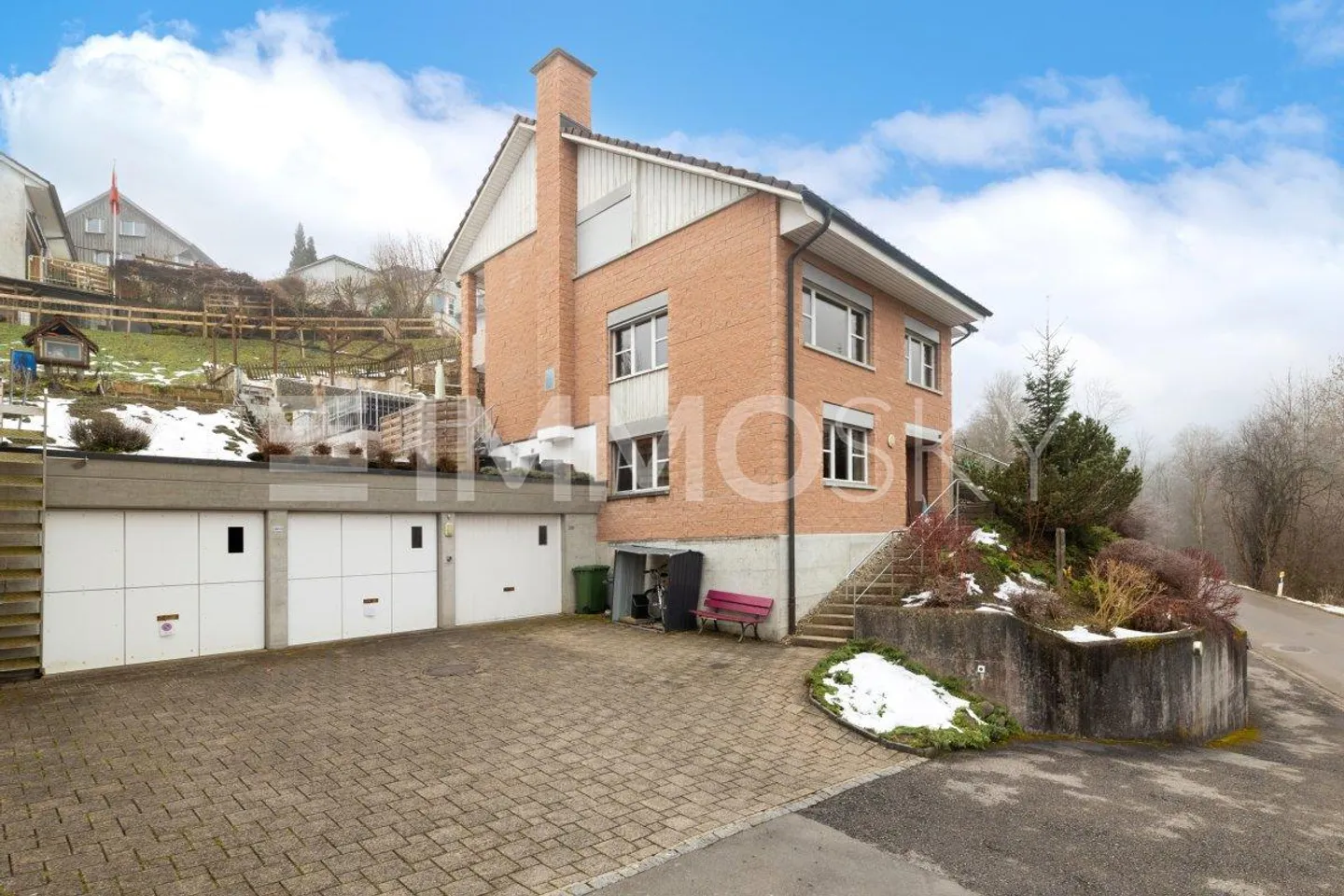 Idillio familiare con appartamento separato, sauna e vista panoramica - Foto 1 di 5