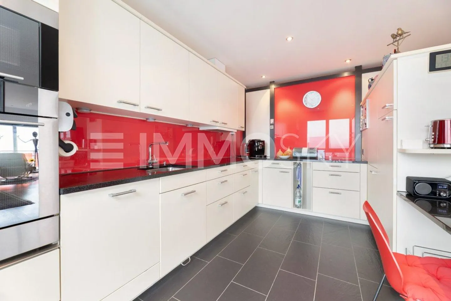 V.I.P in Kreuzlingen - Photo 2 of 5