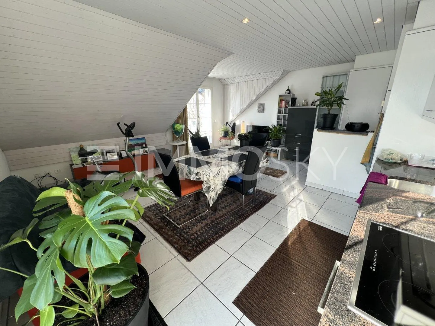 Jewelry with foresight - Photo 3 of 5