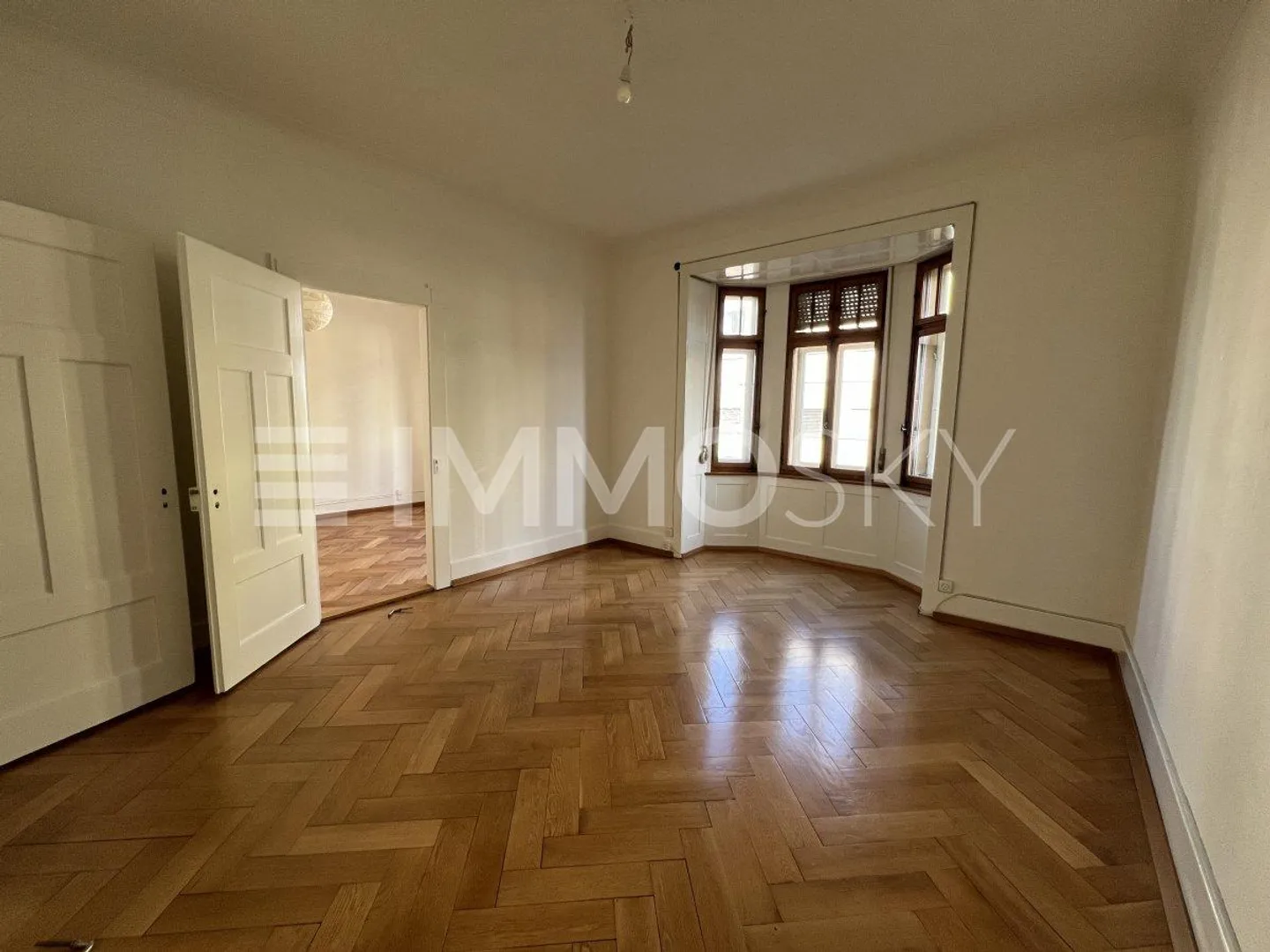 Charmant ancien bâtiment avec un flair élégant au cœur de la ville - Photo 5 sur 5