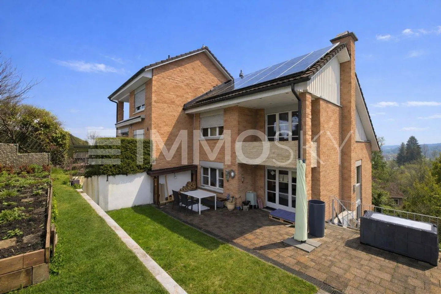 Generationenhaus: Ruhig mit Panorama-Garten - Photo 1 of 5