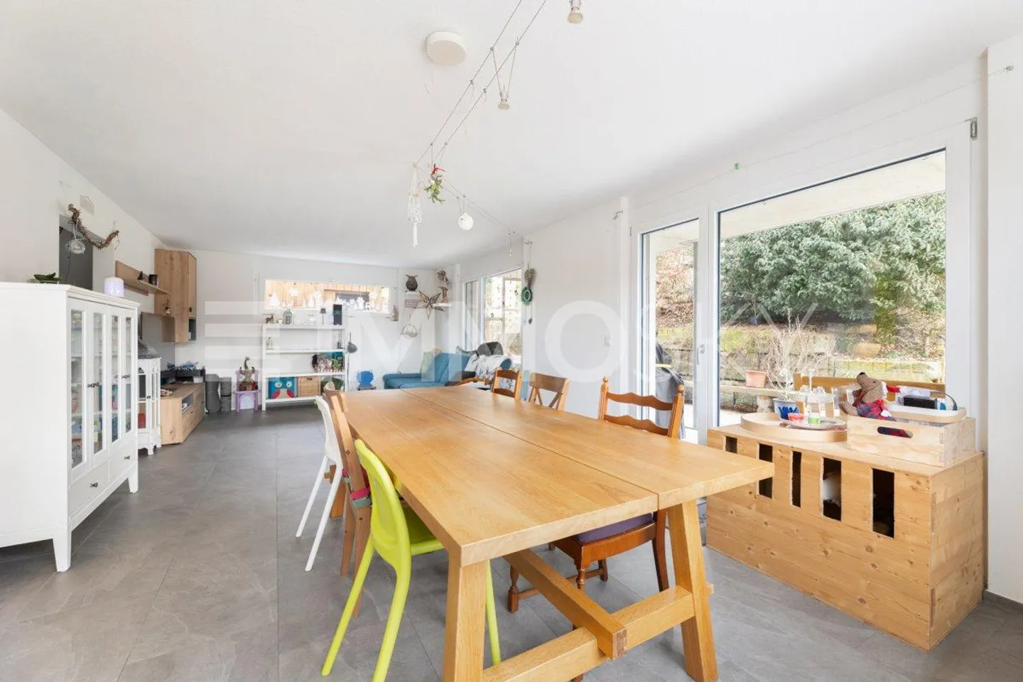 Familienhaus mit zusätzlichem Wohnraum - Foto 4 von 5