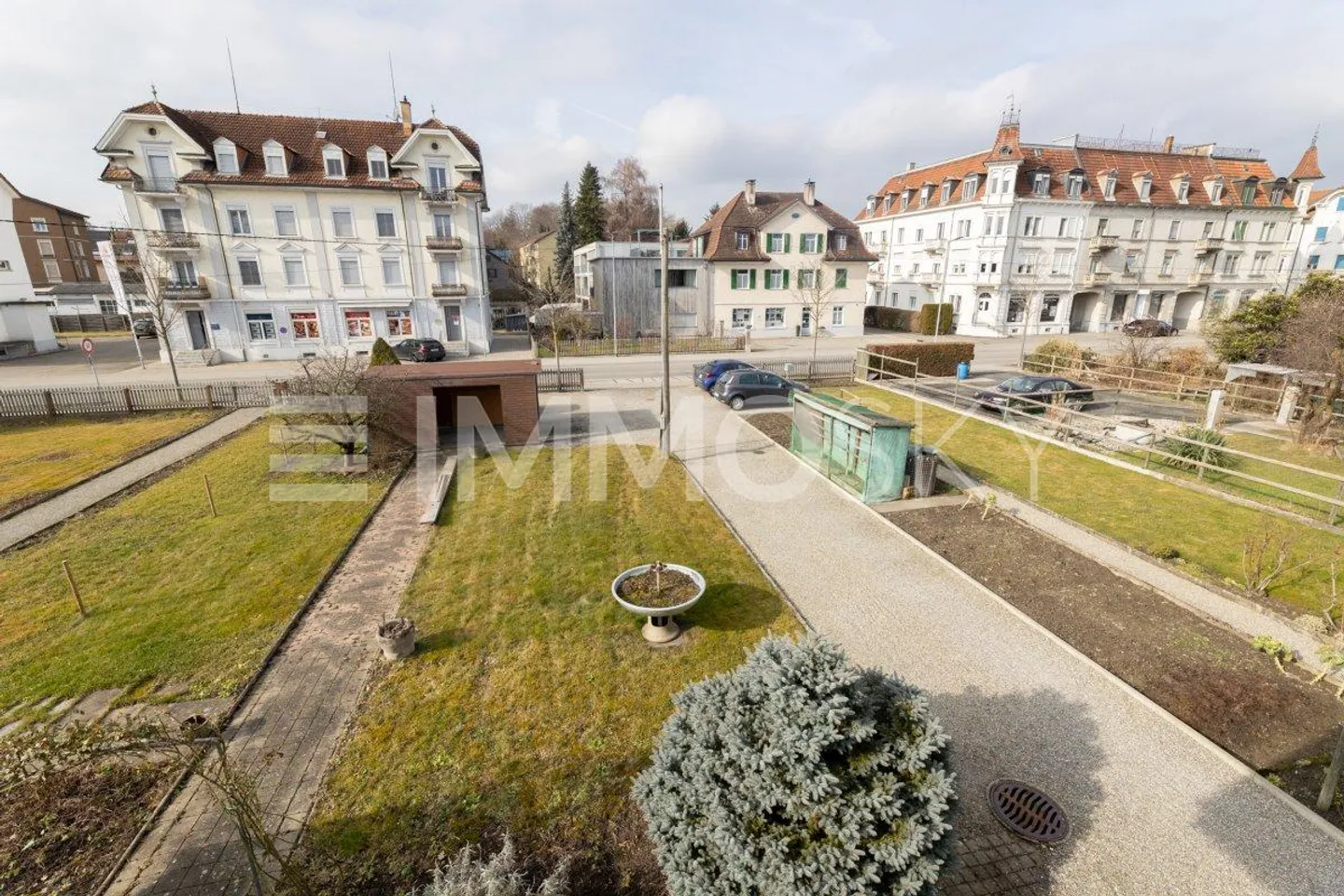 Maison Charmante avec Jardin - Photo 1 sur 5