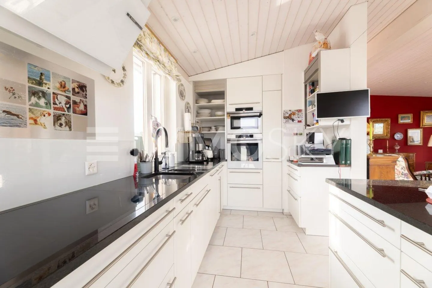 Au-dessus des toits de la ville - une vue à tomber amoureux - Photo 4 sur 5