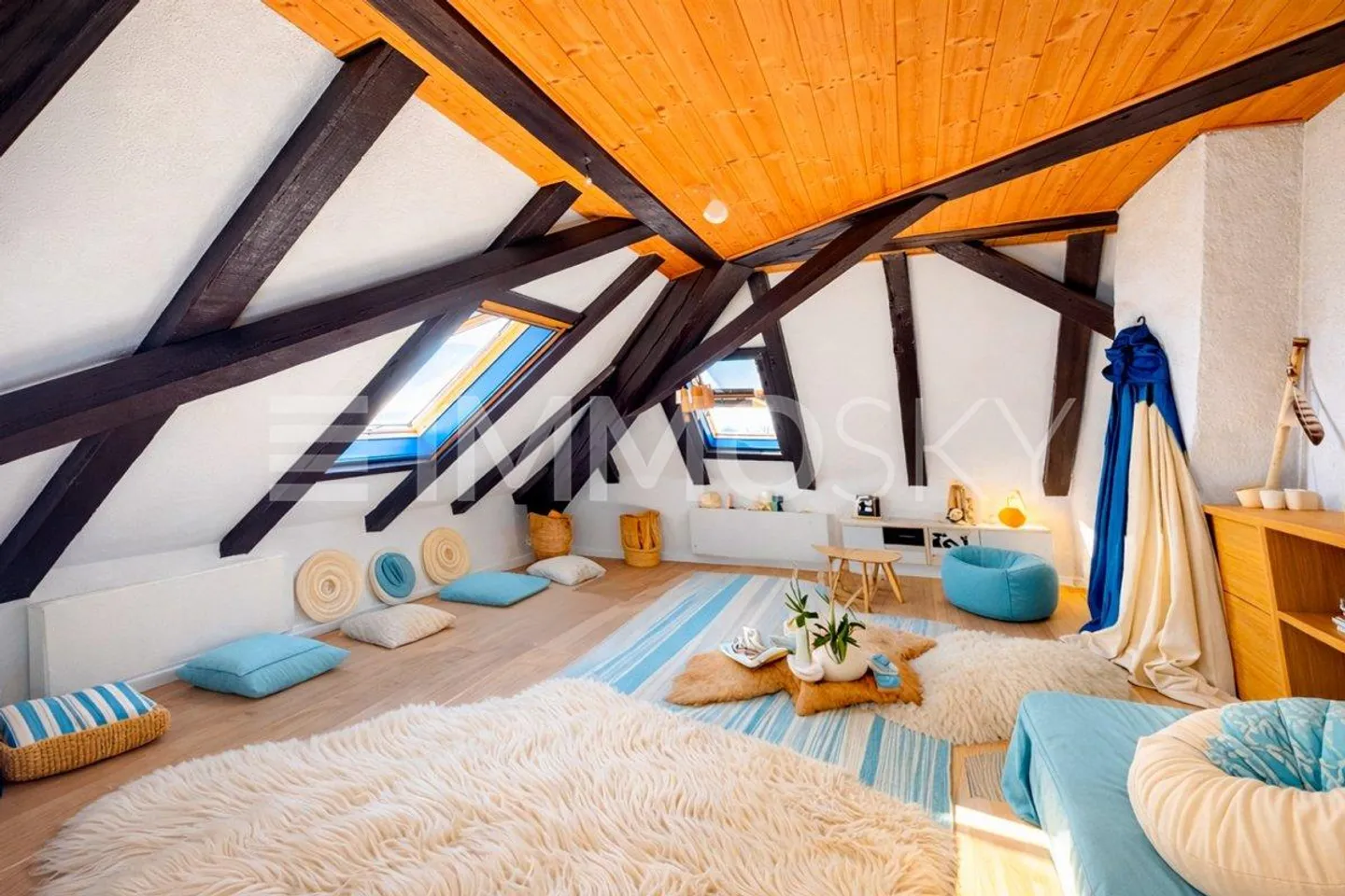 Spazioso duplex di 3.5/4.5 locali a 5 minuti dal lago - Foto 5 di 5