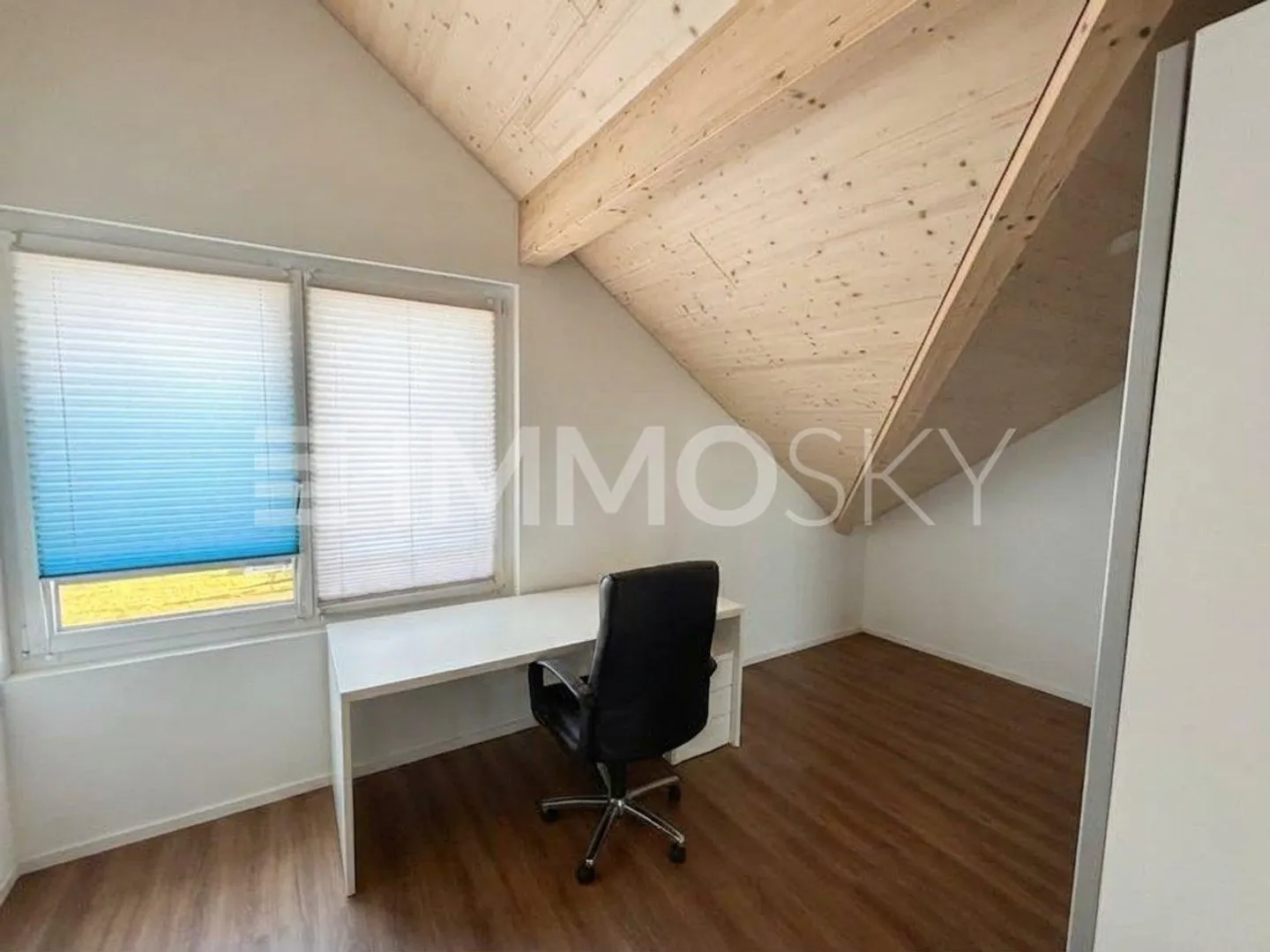 Family Dream in the Green - Photo 5 of 5