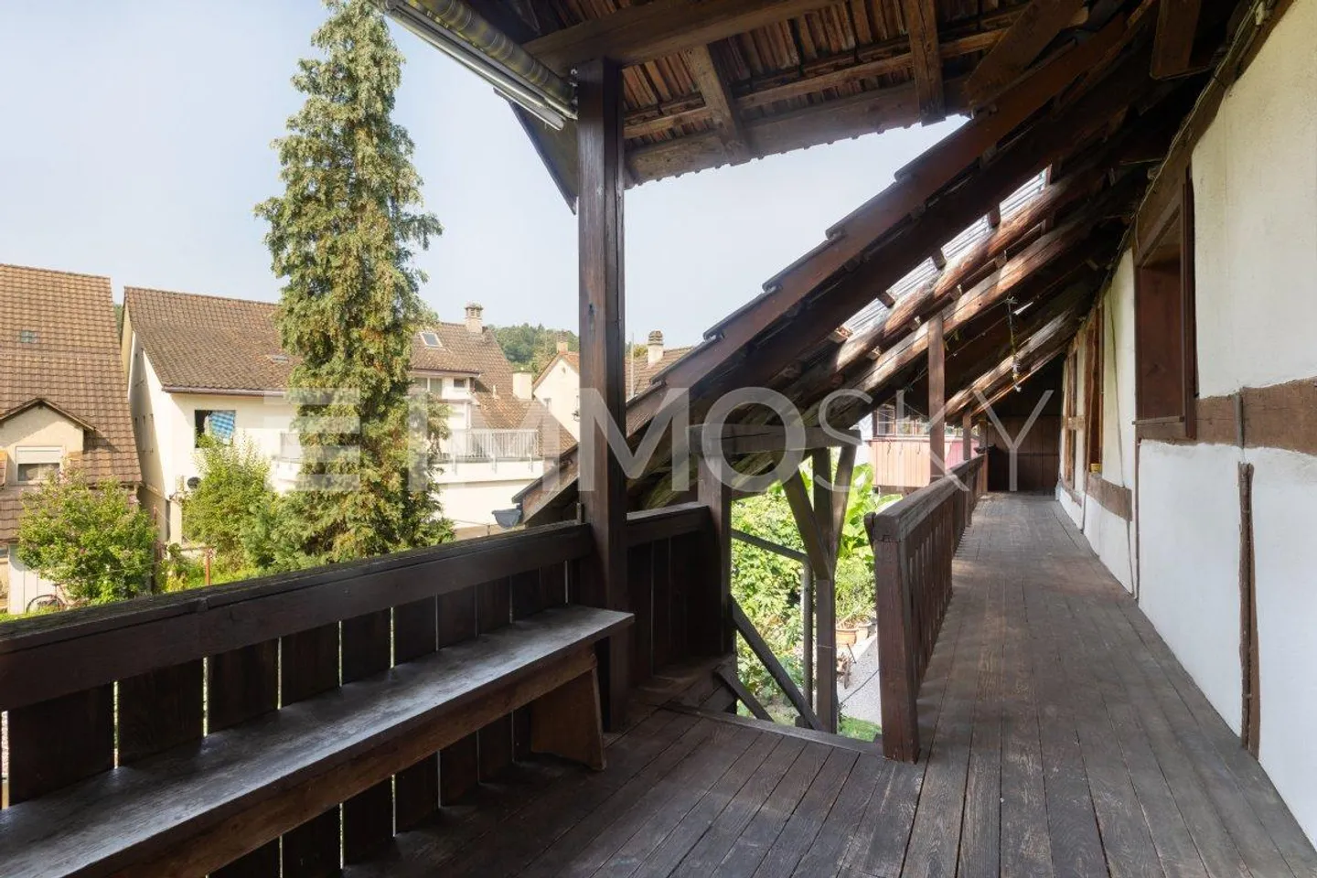 Ici, vous trouverez beaucoup de volume d'espace avec un potentiel d'aménagement ! - Photo 5 sur 5