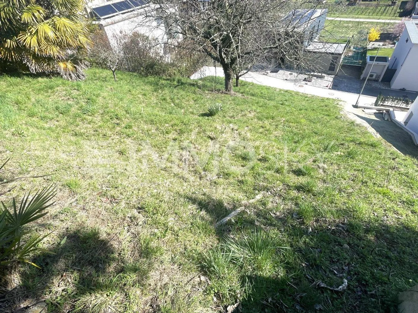 In sonniger und panoramischer Lage - Foto 4 von 5