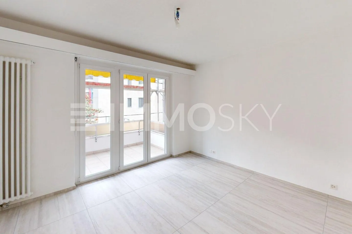 Komplett renoviert in zentraler Wohnlage - Foto 1 von 5