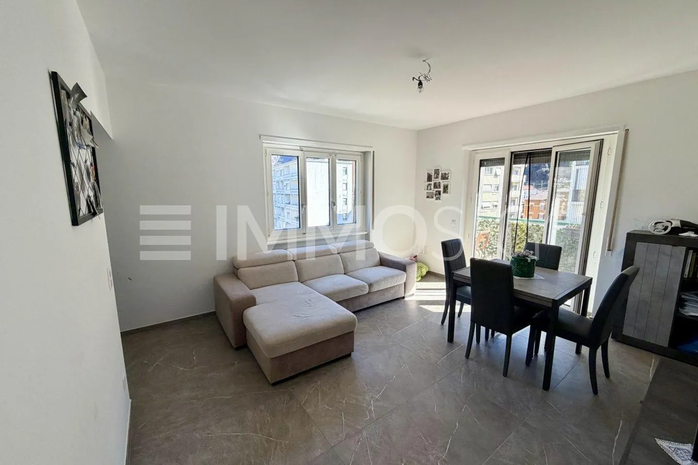 Bellinzona - 4.5-Zimmer-Wohnung mit Panoramaterrasse - Foto 1 von 5