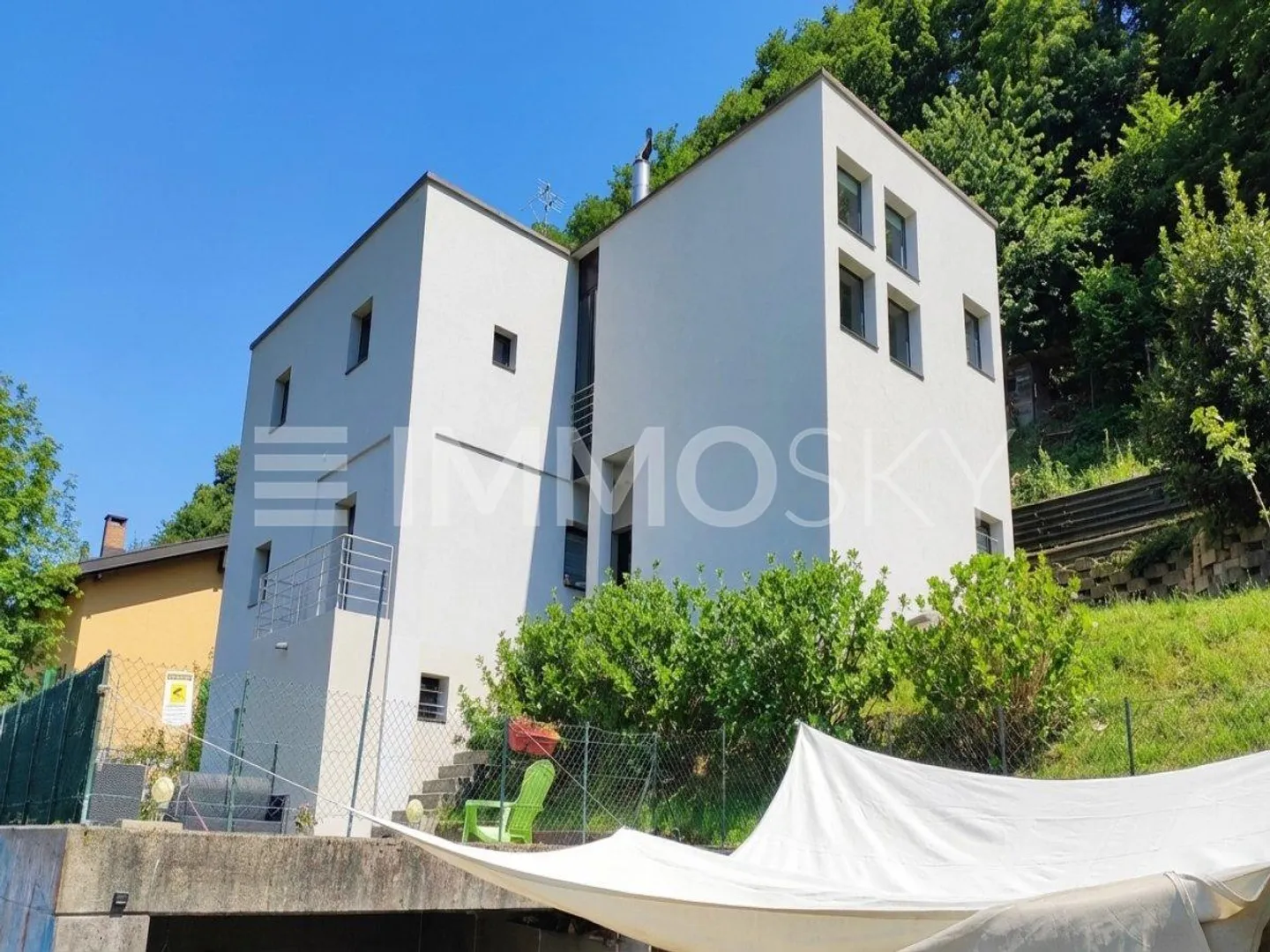 Villa Elegante a Chiasso - Foto 1 di 5